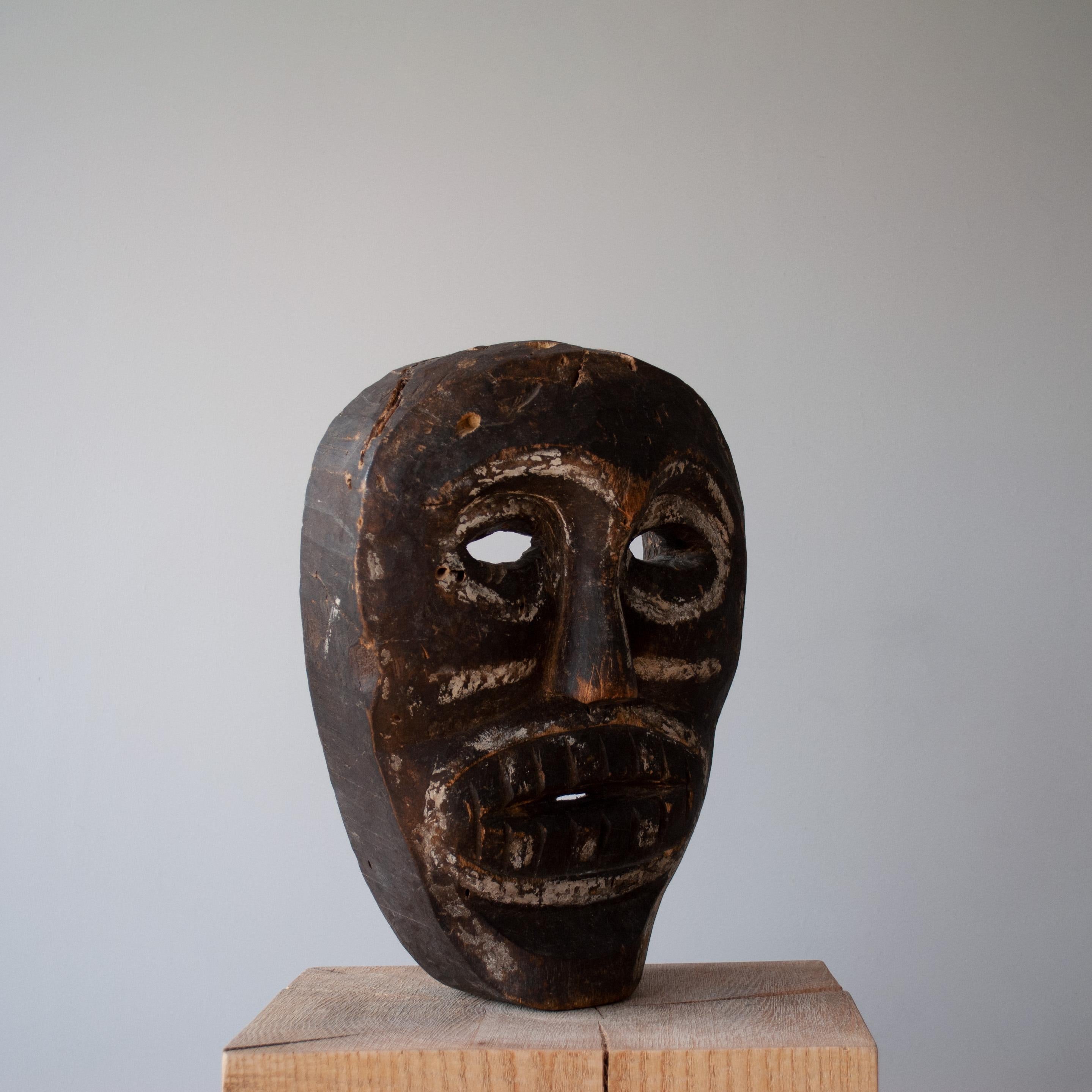 Shaman-Maske von Dayak (Holz) im Angebot
