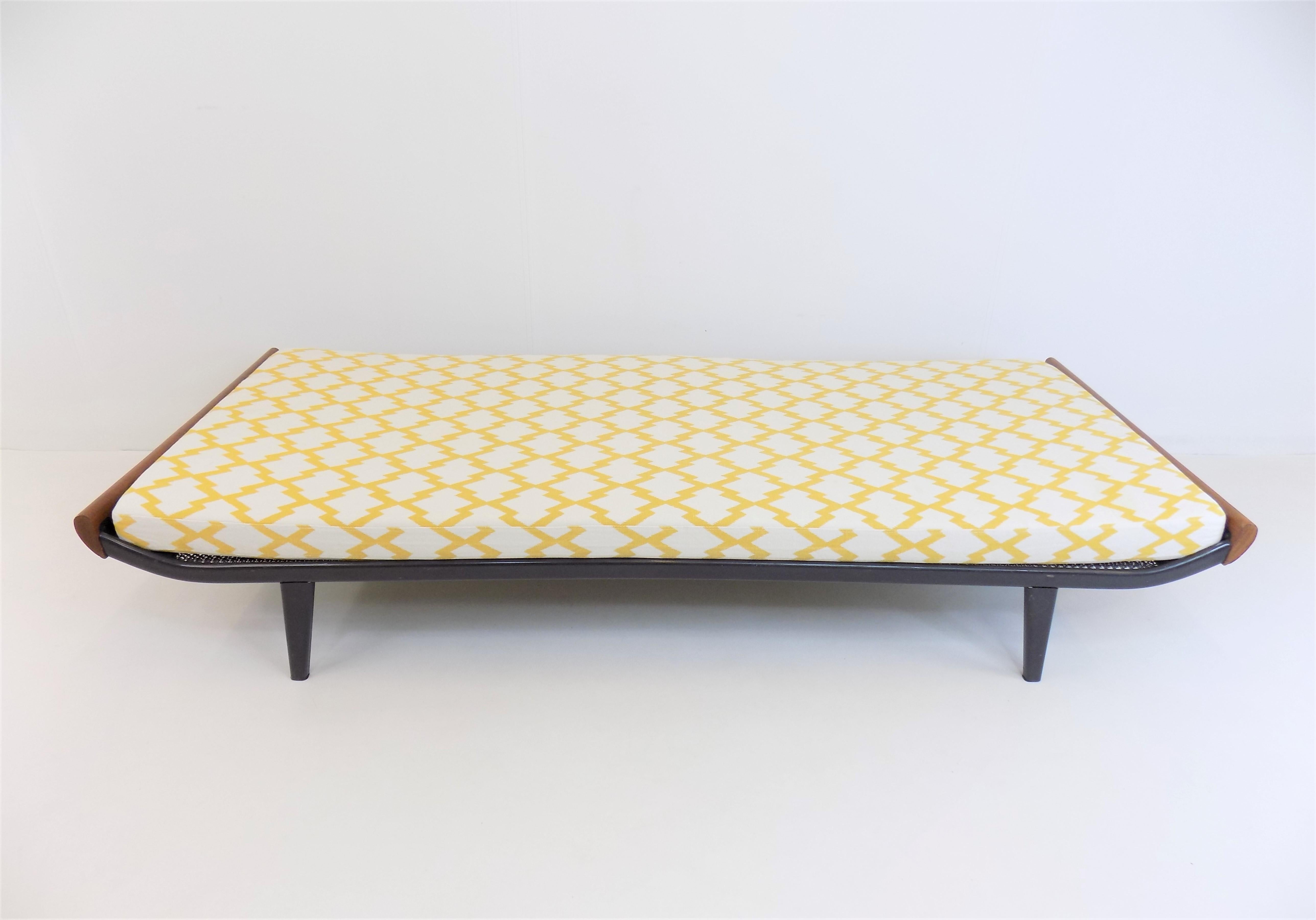 Mid-Century Modern Daybed Auping Cleopatra by Dick Cordemeijer