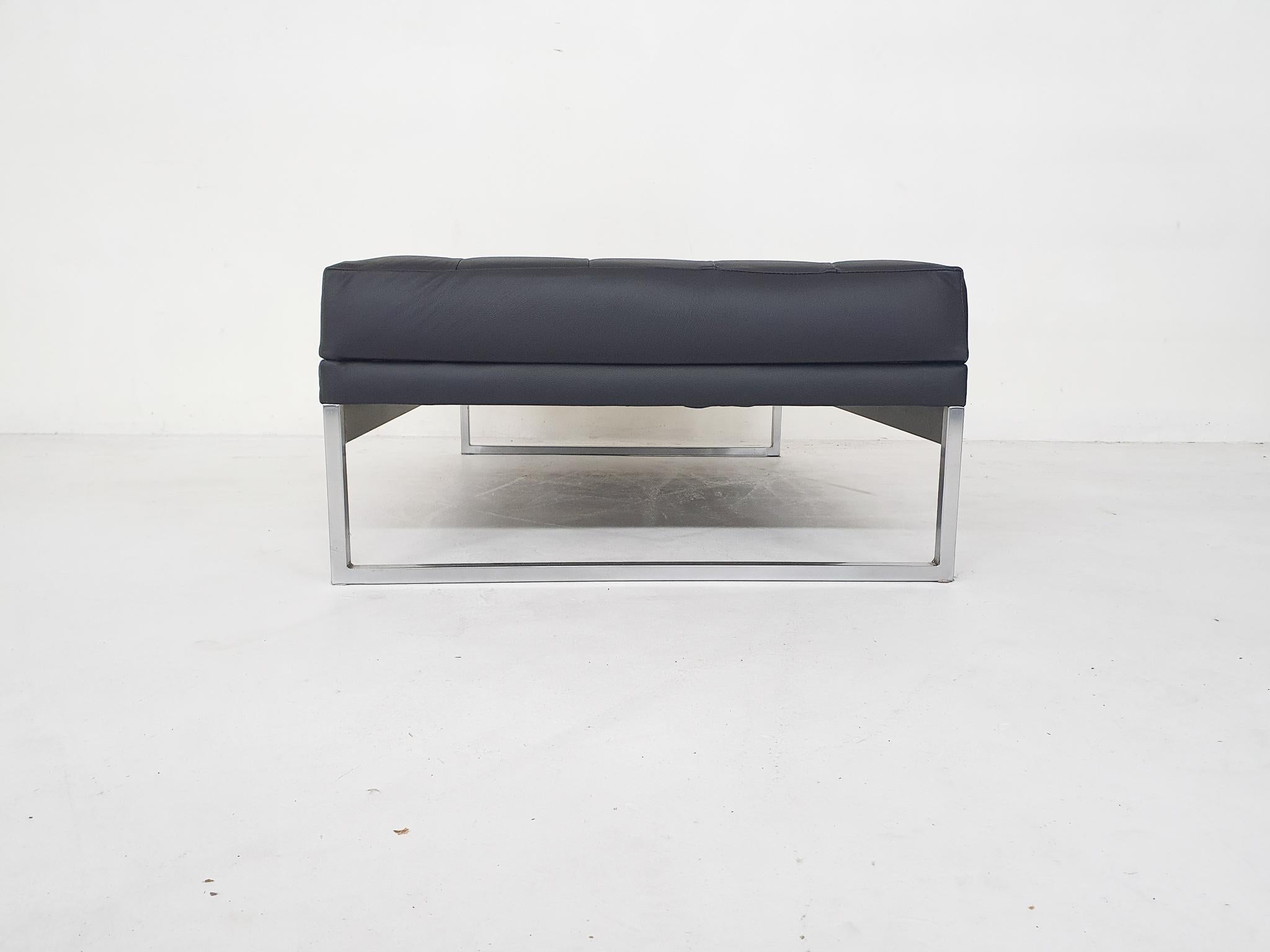 Daybed by AP-Originals, the Netherlands, 1960's For Sale 1