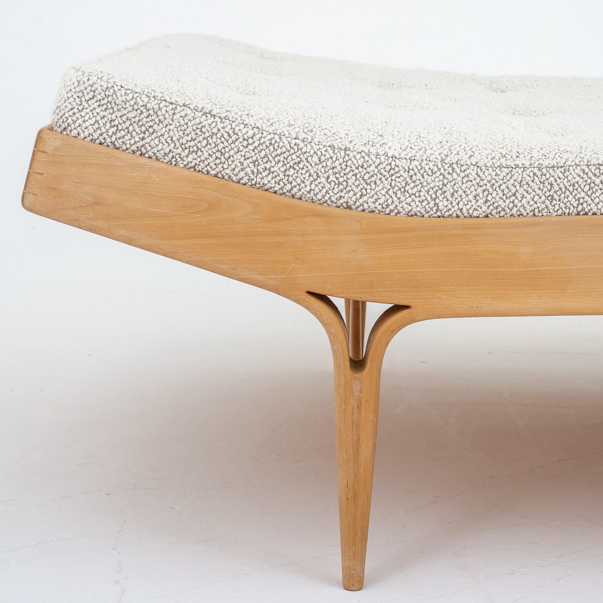 Deybed in maple with reupholstered mattress in Pierre Frey wool. Maker Karl Mathsson.