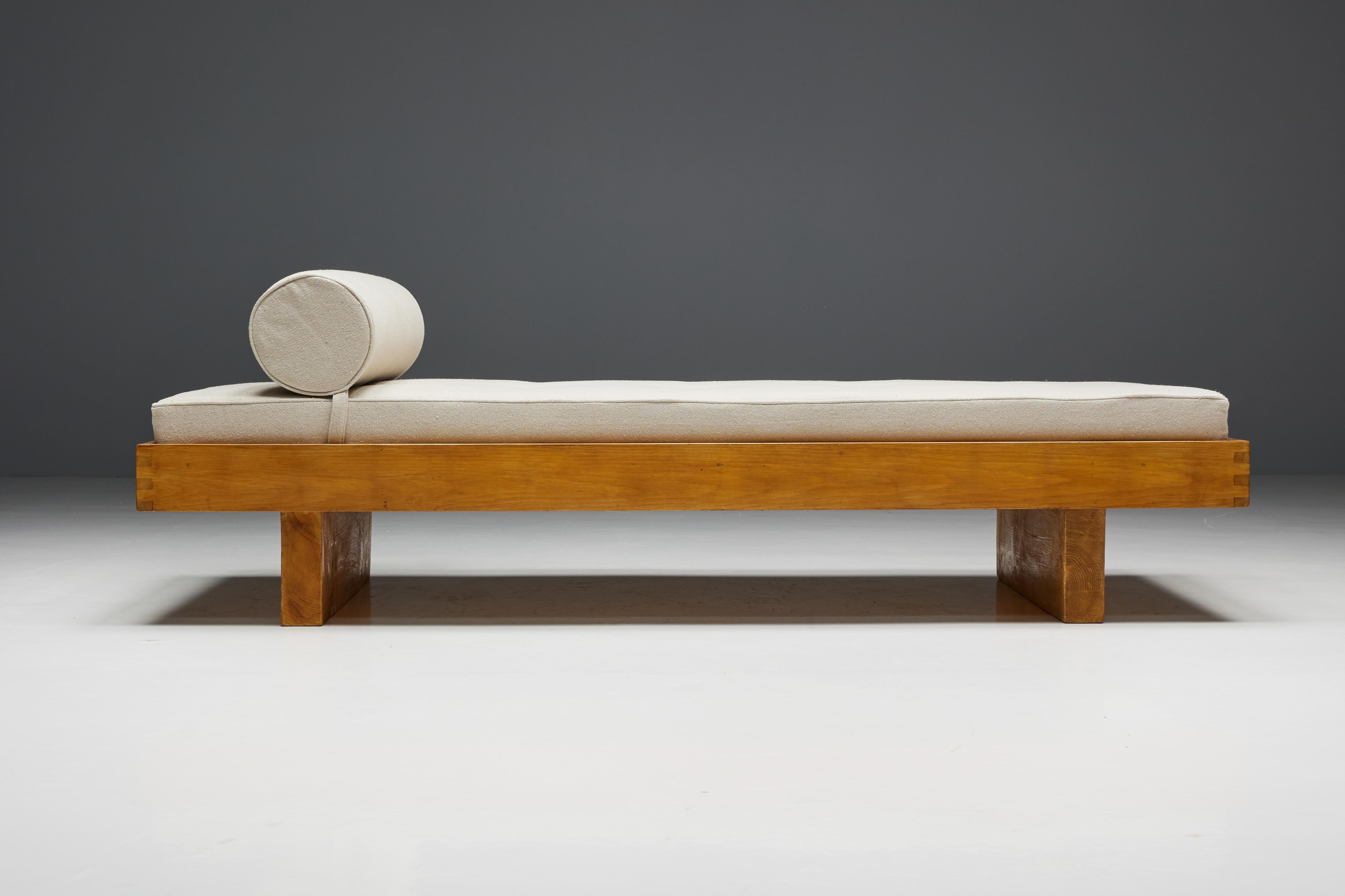 Daybed by Charlotte Perriand for Méribel Les Allues, France, 1960s For Sale 7