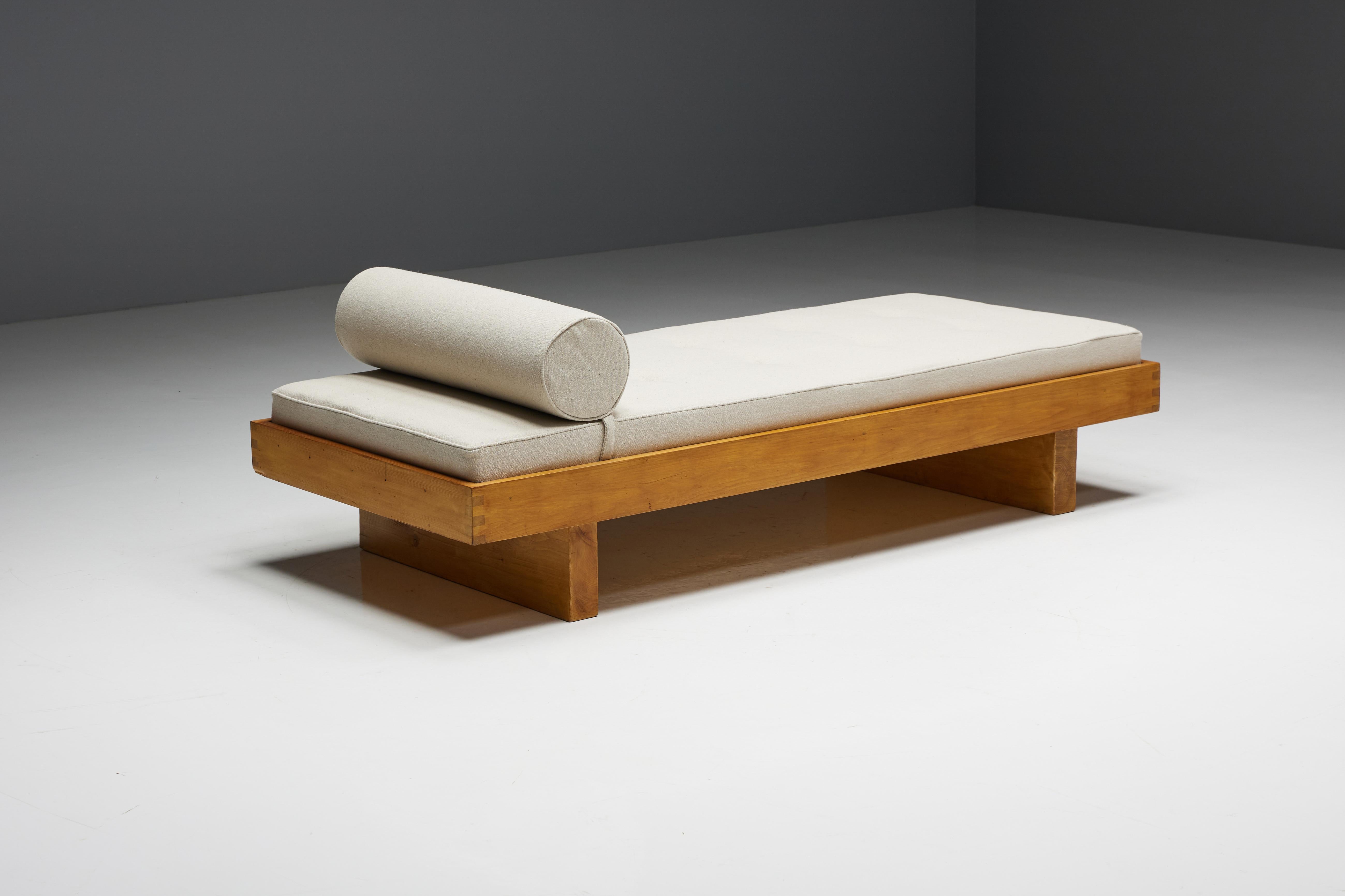 Daybed by Charlotte Perriand for Méribel Les Allues, France, 1960s For Sale 8
