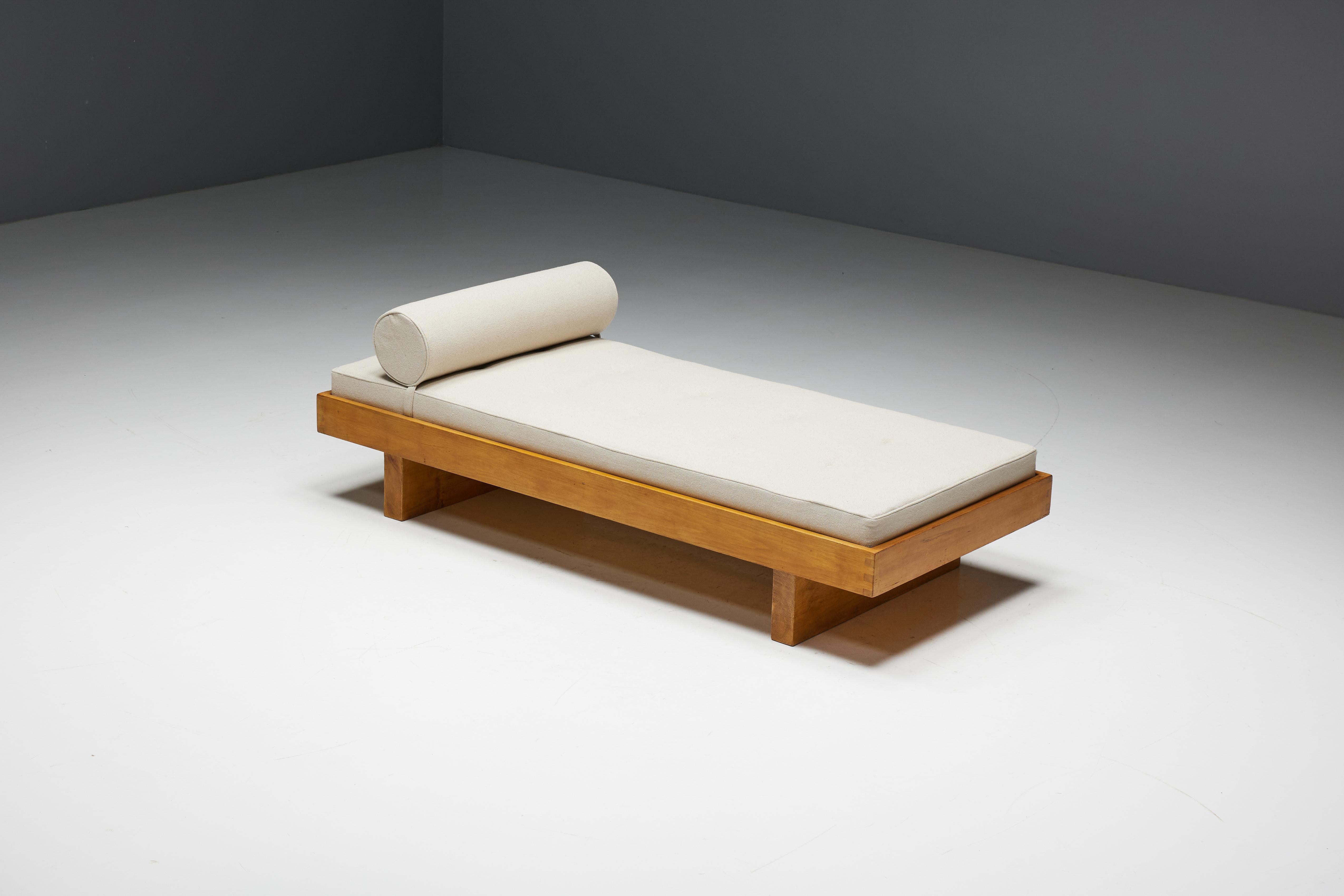 Daybed by Charlotte Perriand for Méribel Les Allues, France, 1960s For Sale 12