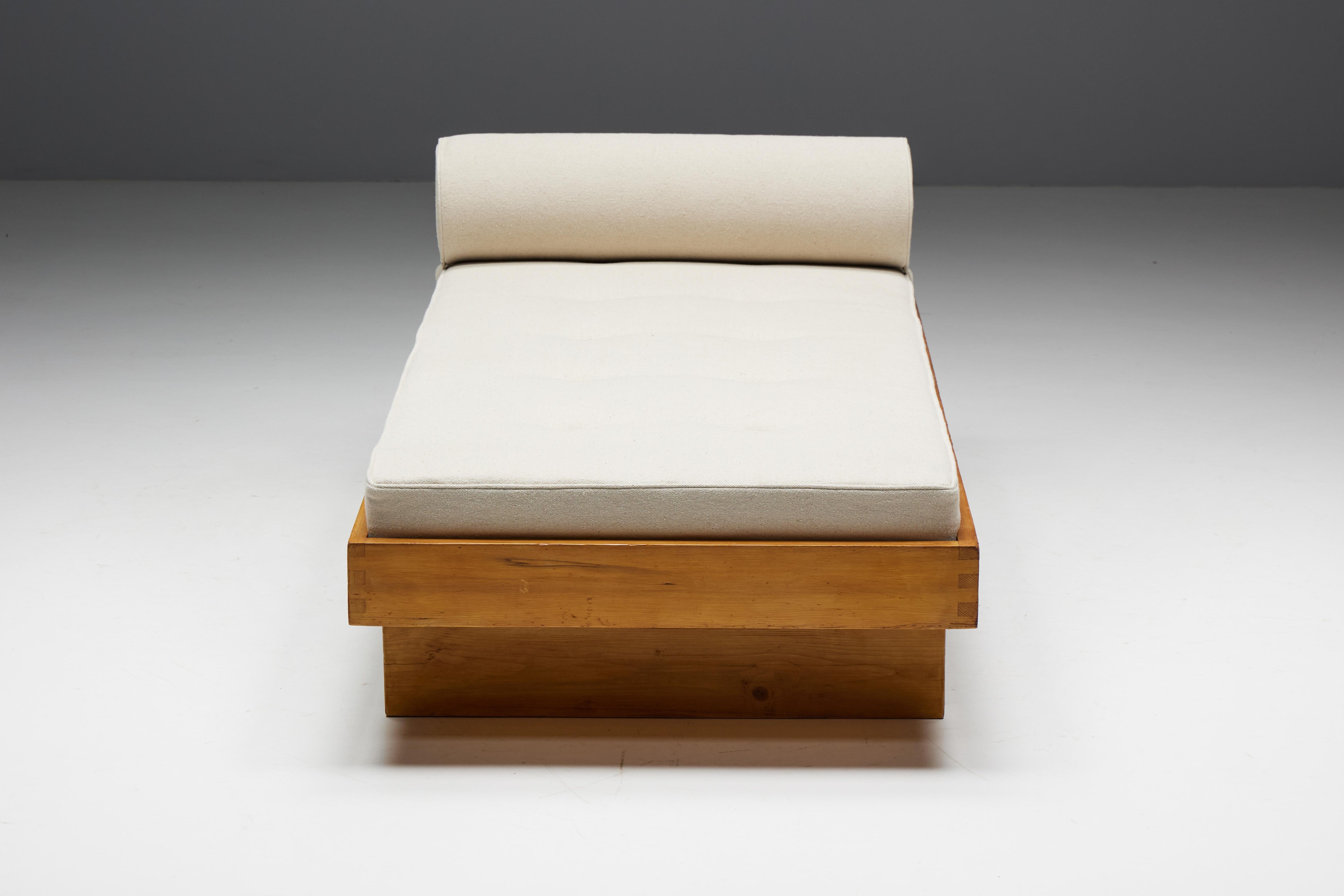 Daybed by Charlotte Perriand for Méribel Les Allues, France, 1960s For Sale 13
