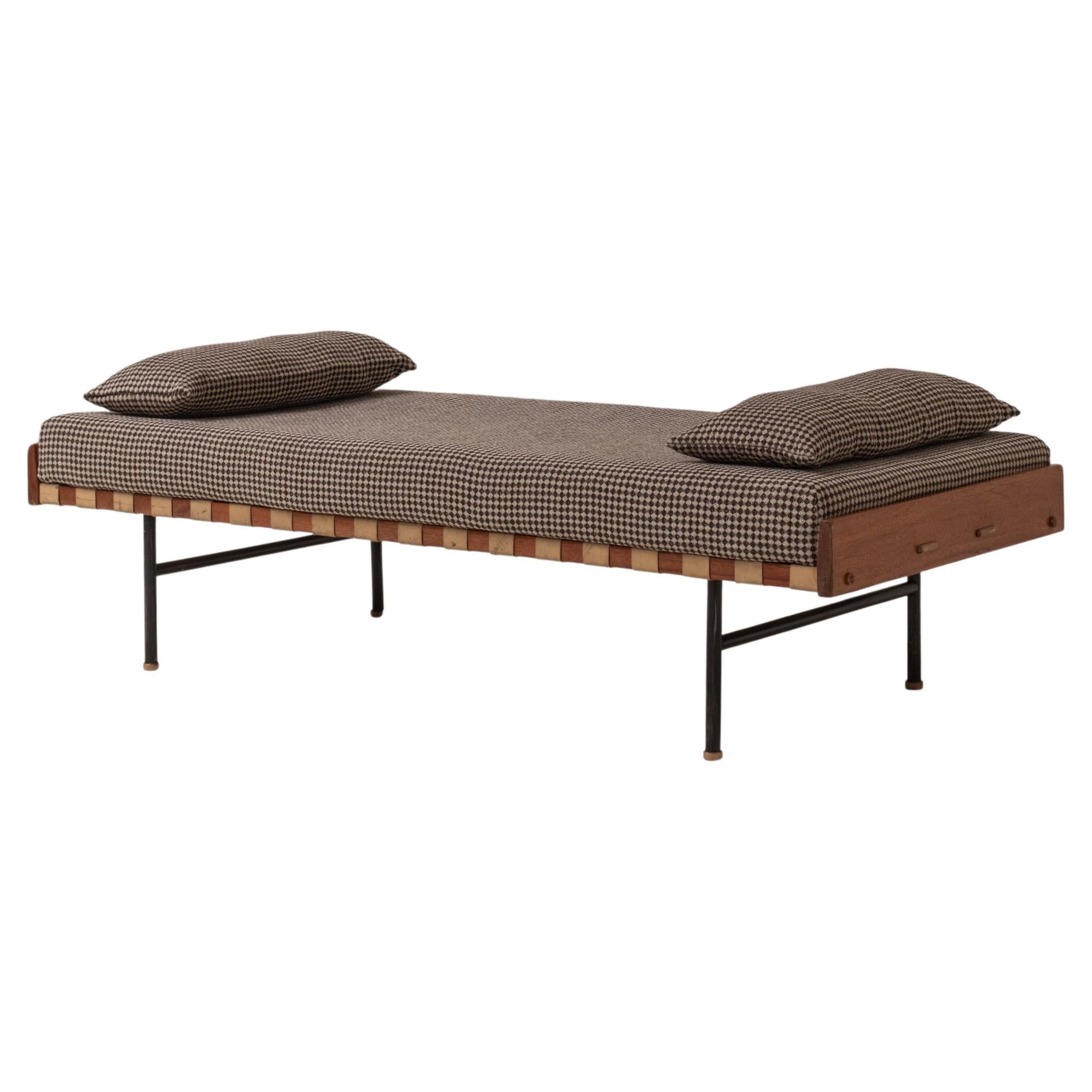 Daybed by Edoardo Gellner, Italy 1970 For Sale