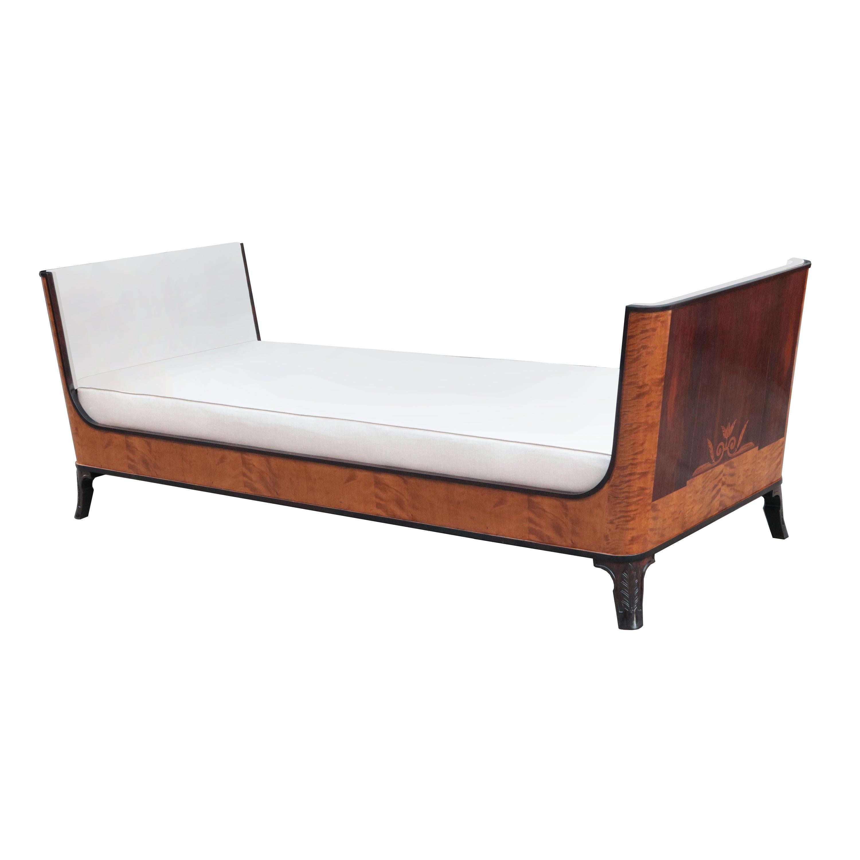 Daybed by Erik Chambert