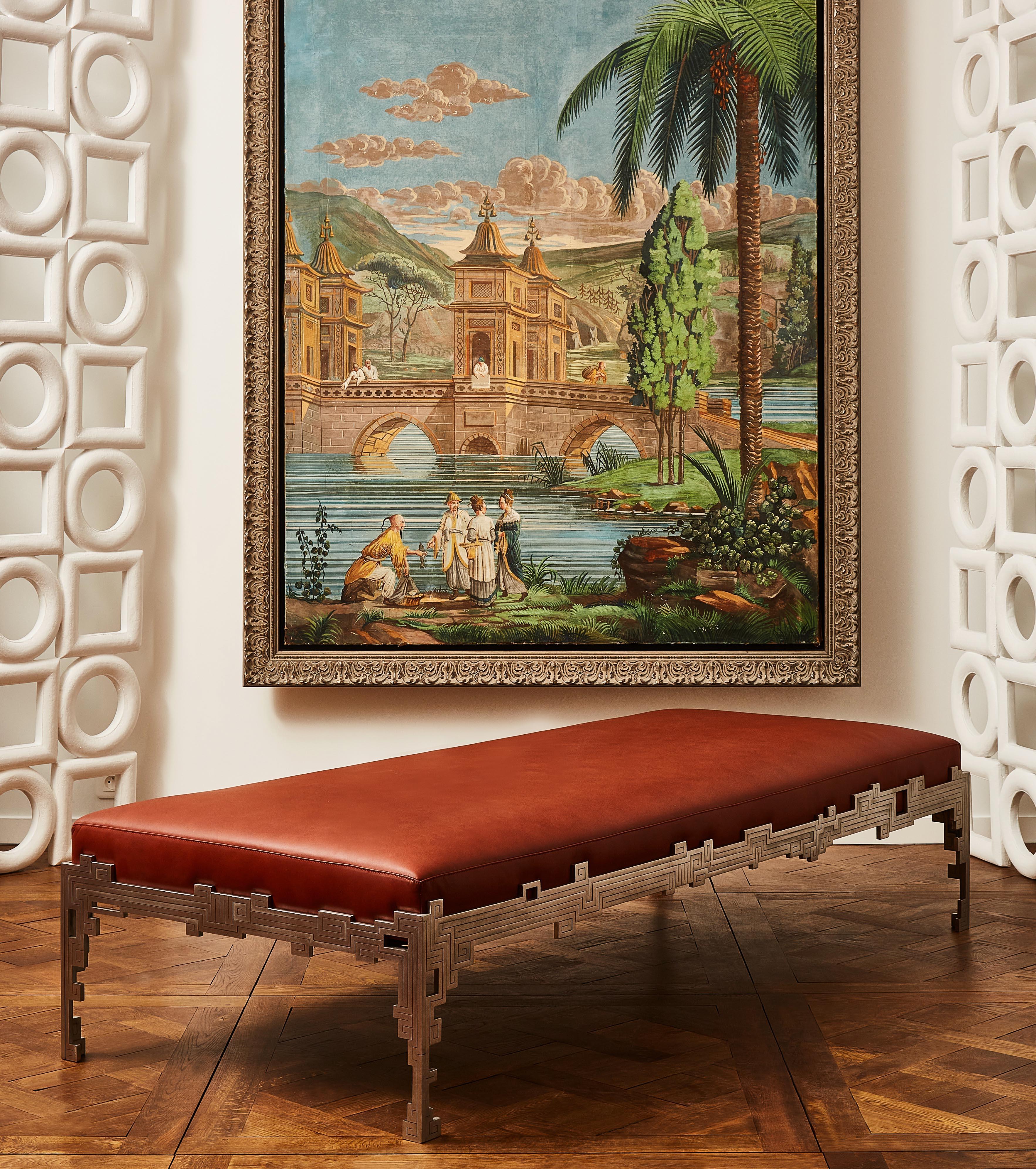 Daybed in stainless steel, cut and reassembled. Seating cushion in havana leather.
Unique and signed piece by Erwan Boulloud for the Galerie Glustin.
France, 2017.