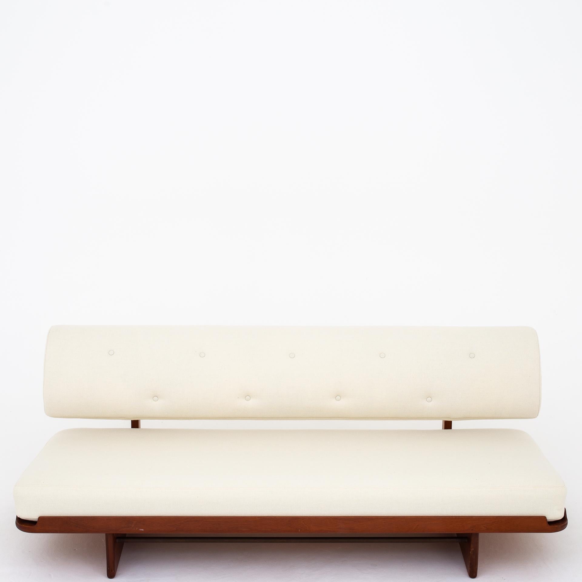 Daybed by Grete Jalk 1