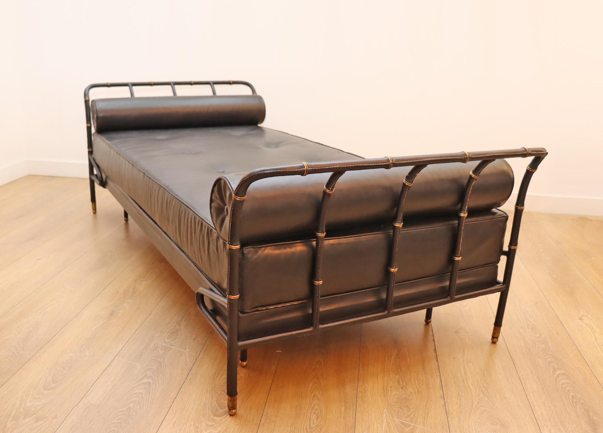 Daybed by Jacques Adnet Black Stitched Leather and Brass, France 1950 For Sale 3