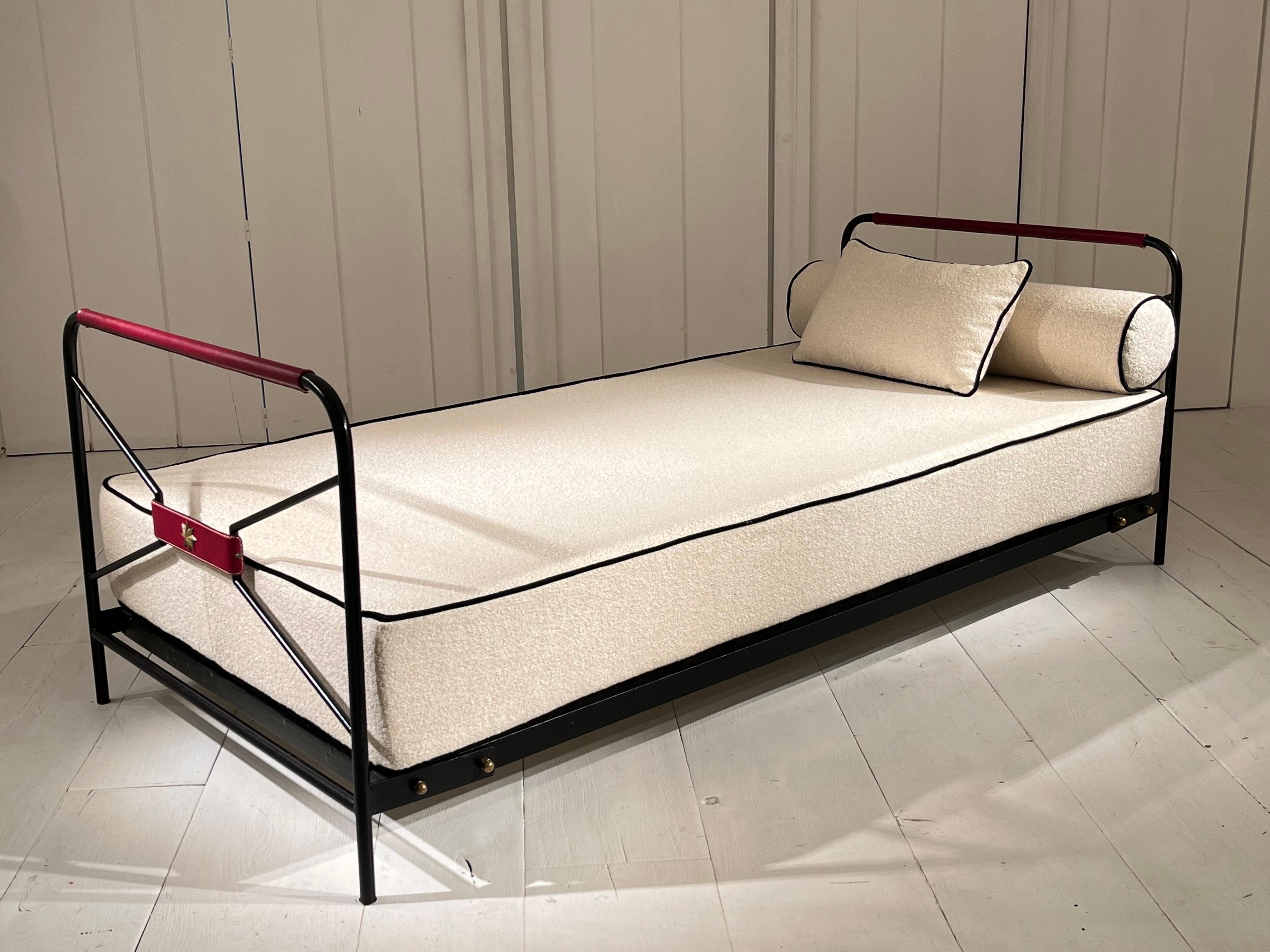 Daybed by Jacques Adnet 6