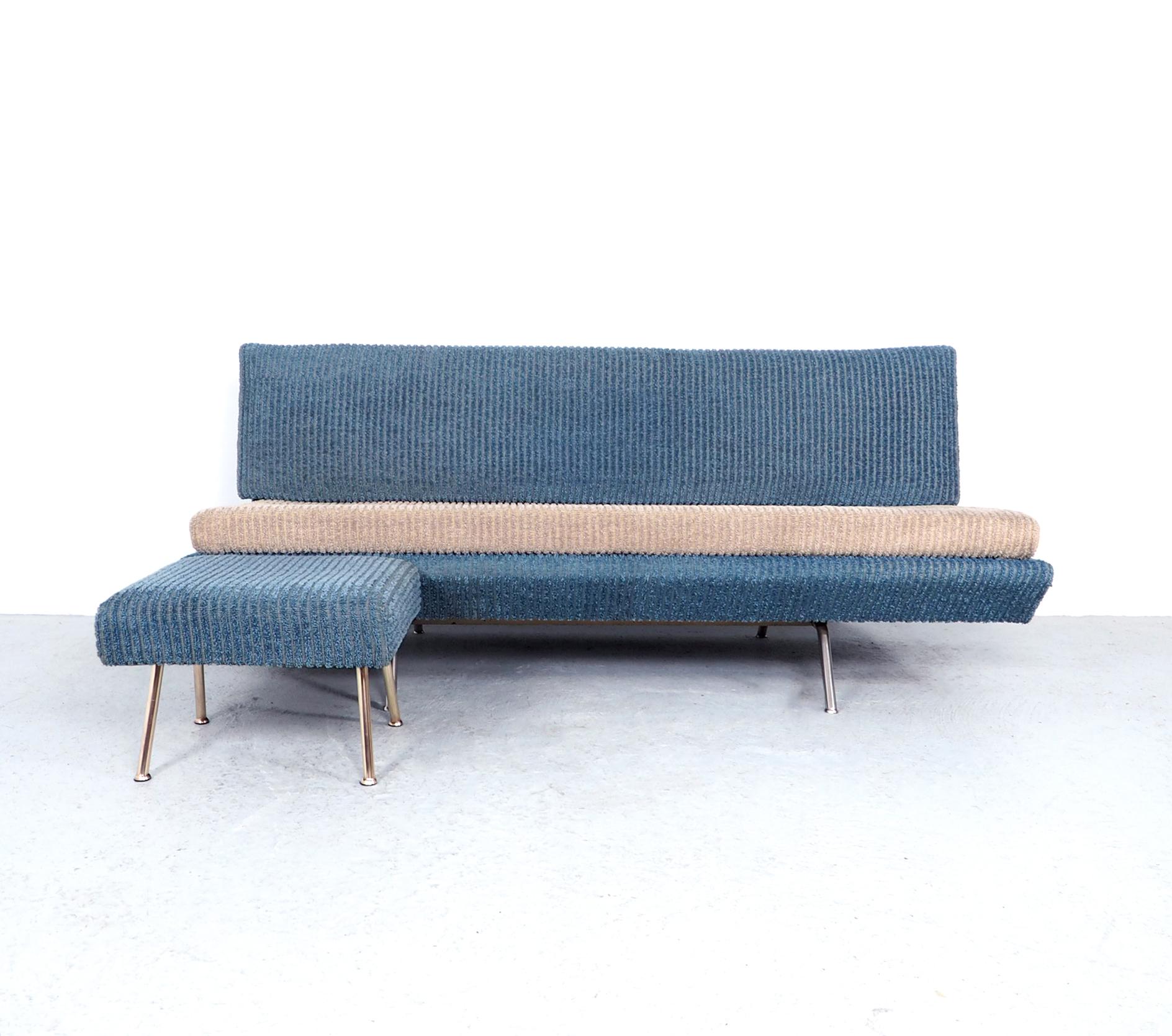 Daybed by Marco Zanuso Sleep-O-Matic for Arflex, 1950s, Set of 2 In Good Condition For Sale In HEILOO, NL