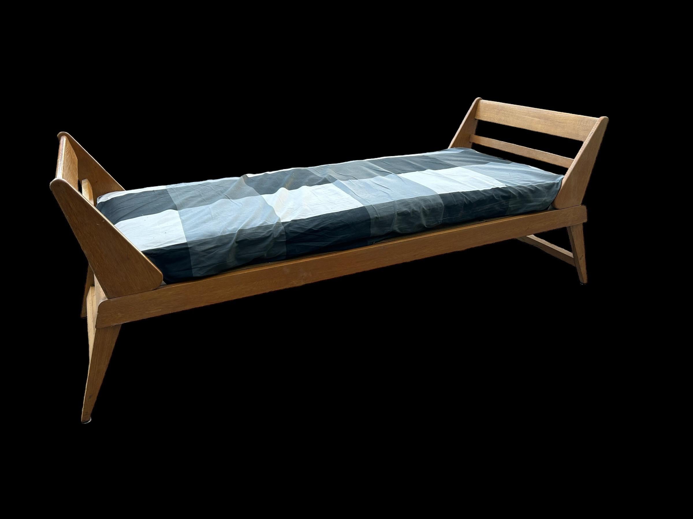 daybed by René Jean Caillette from the 1950's For Sale 4