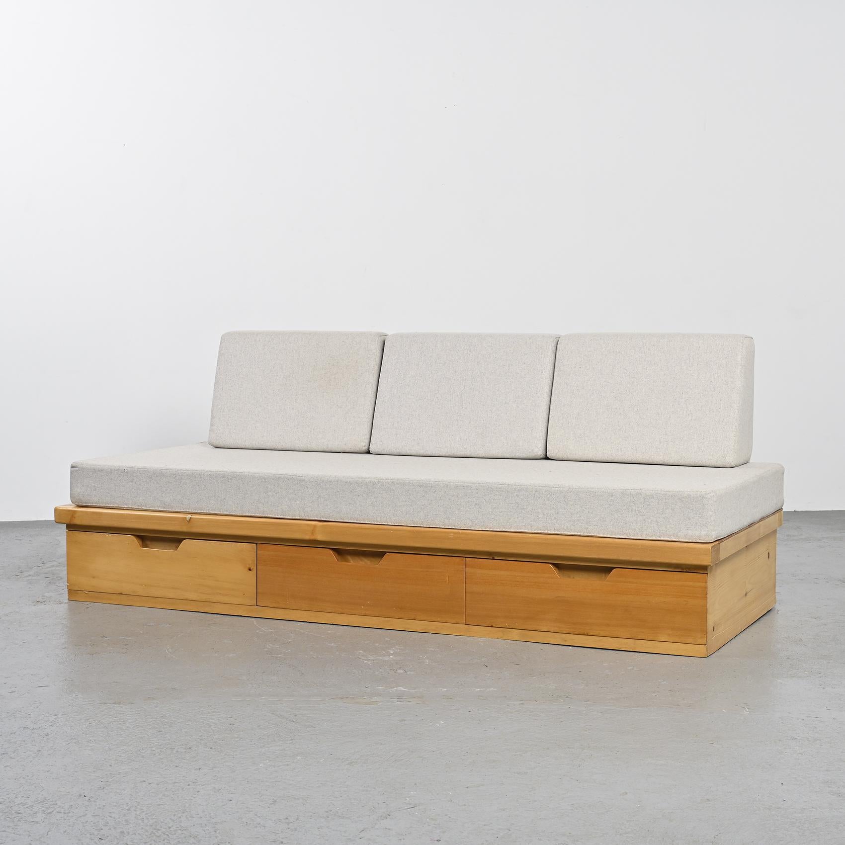 Daybed by René Martin, Les Arcs 1600 1
