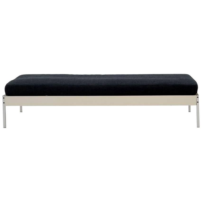 Daybed Canapé Couch by Dieter Rams 1950s Cadre de lit