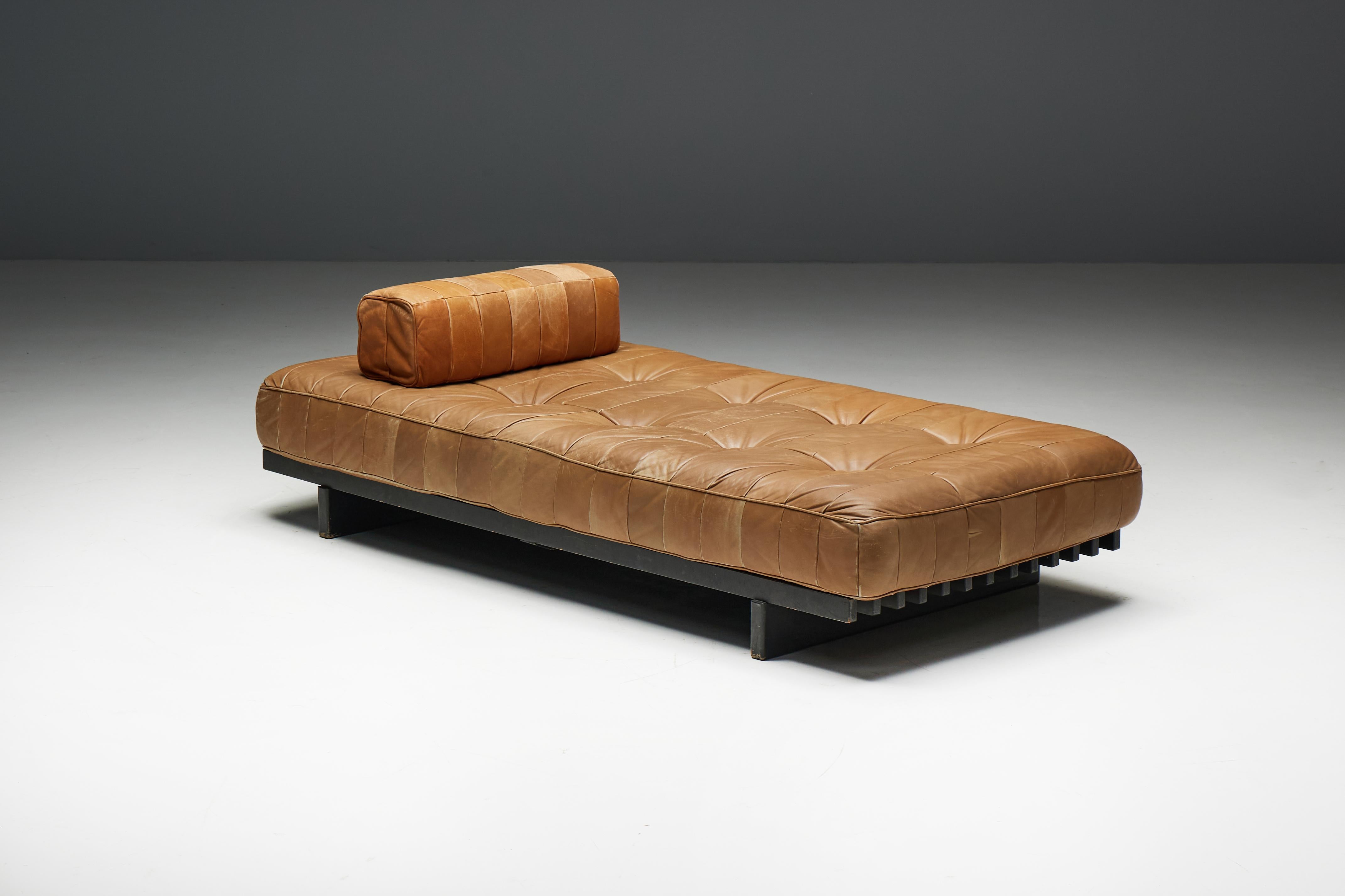 Daybed DS80 by De Sede in Cognac Leather, Switzerland, 1970s 5