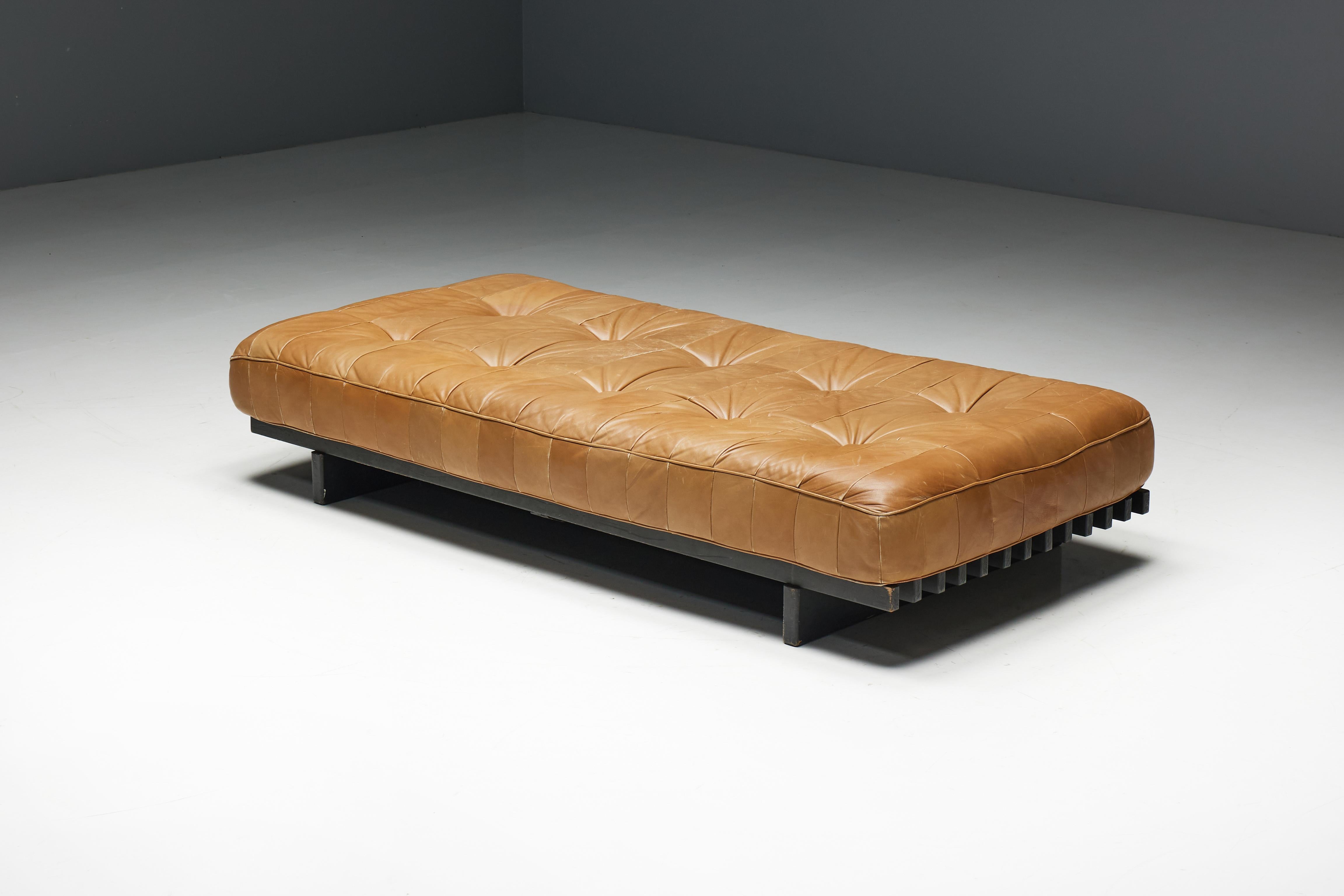 Daybed DS80 by De Sede in Cognac Leather, Switzerland, 1970s 8