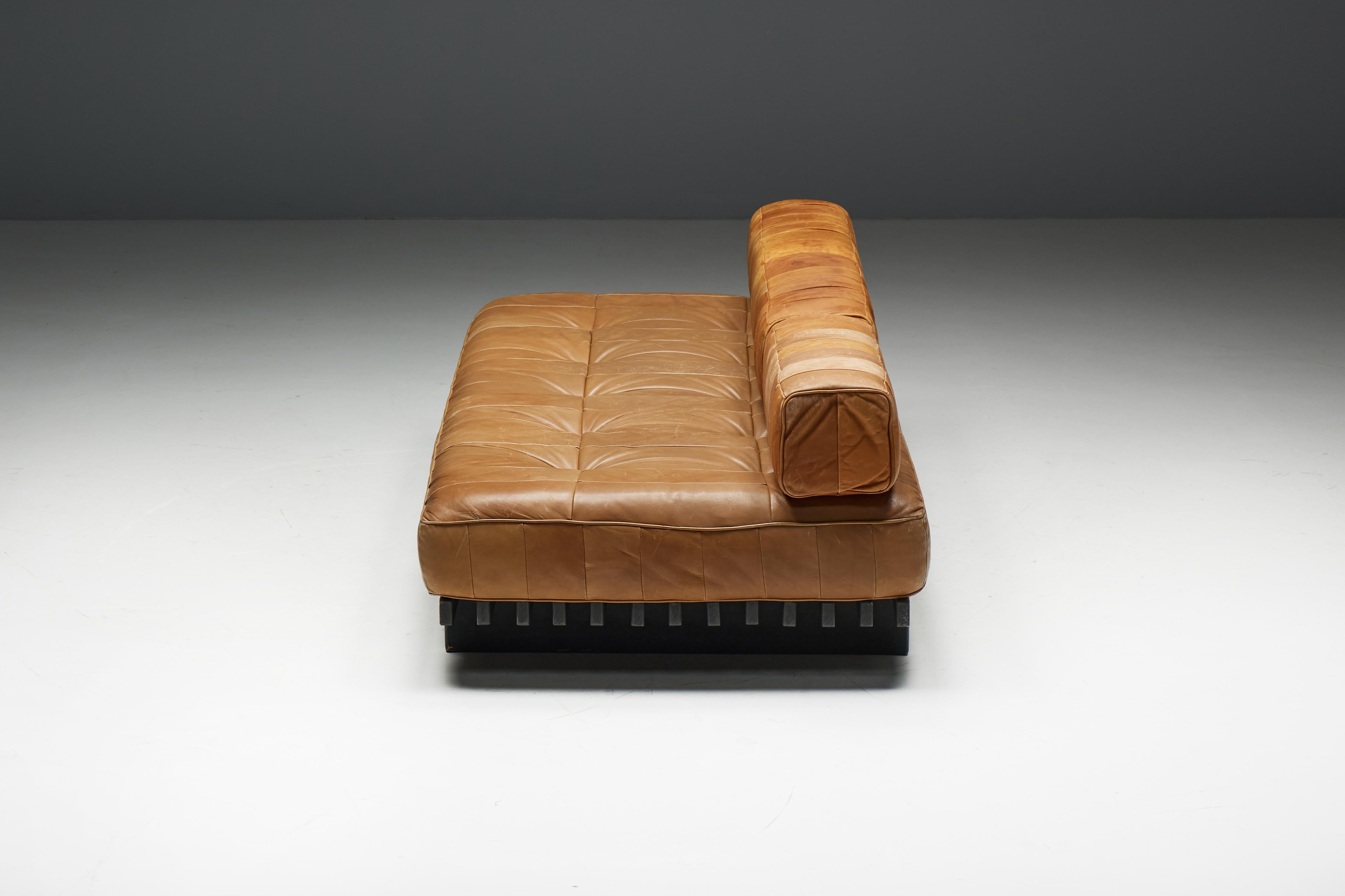 Swiss Daybed DS80 by De Sede in Cognac Leather, Switzerland, 1970s
