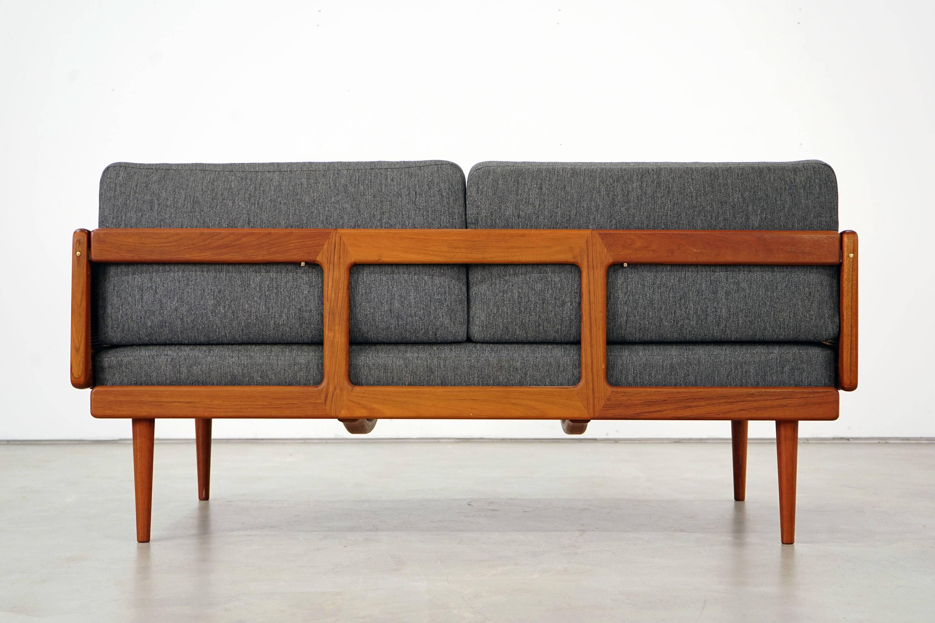 Daybed FD451 by Peter Hvidt & Orla Mølgaard Nielsen for France & Daverkosen In Excellent Condition In Munster, NRW