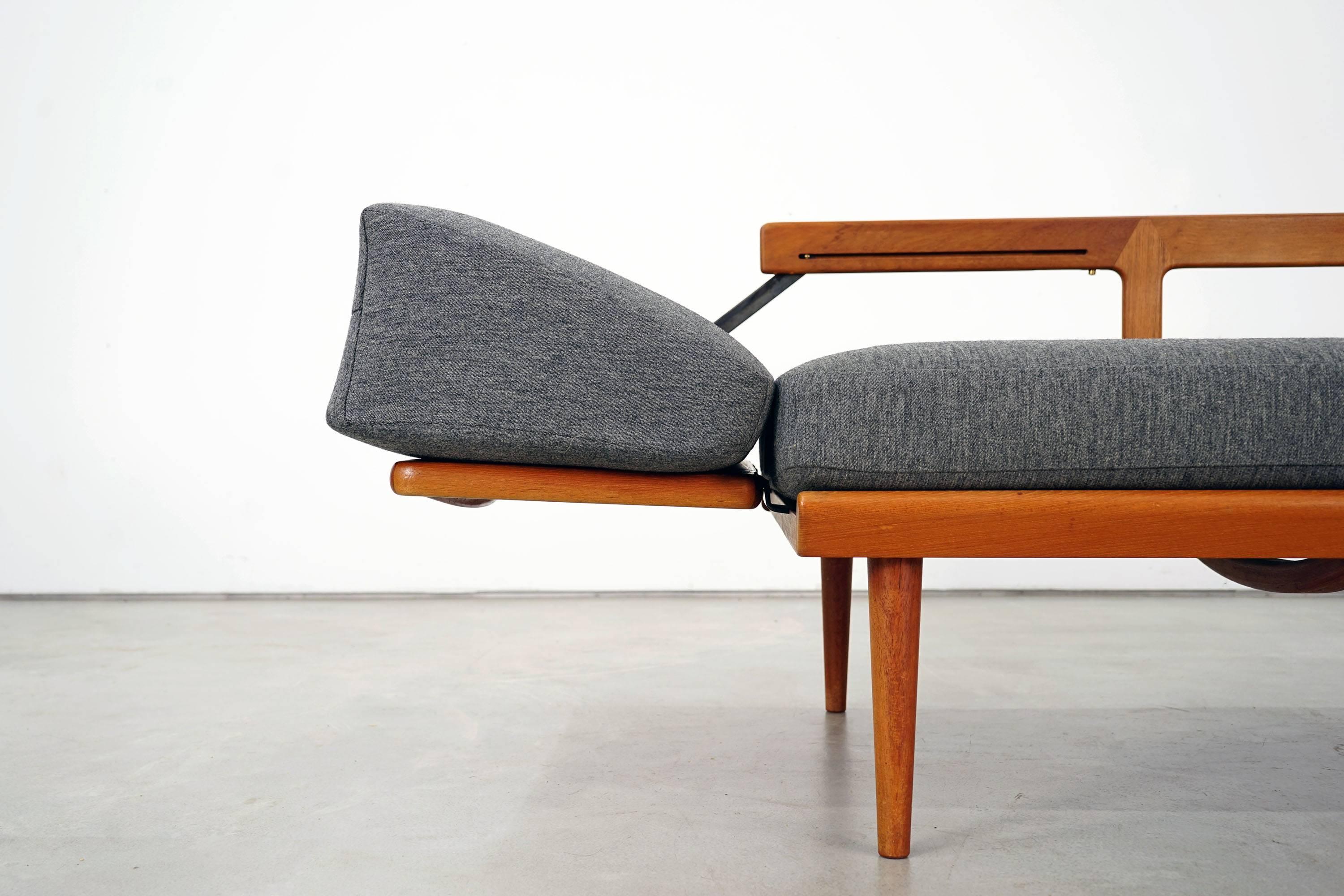 Daybed FD451 by Peter Hvidt & Orla Mølgaard Nielsen for France & Daverkosen 2