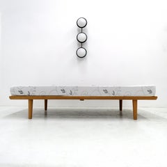 Daybed GE-19 by Hans Wegner for GETAMA, 1960