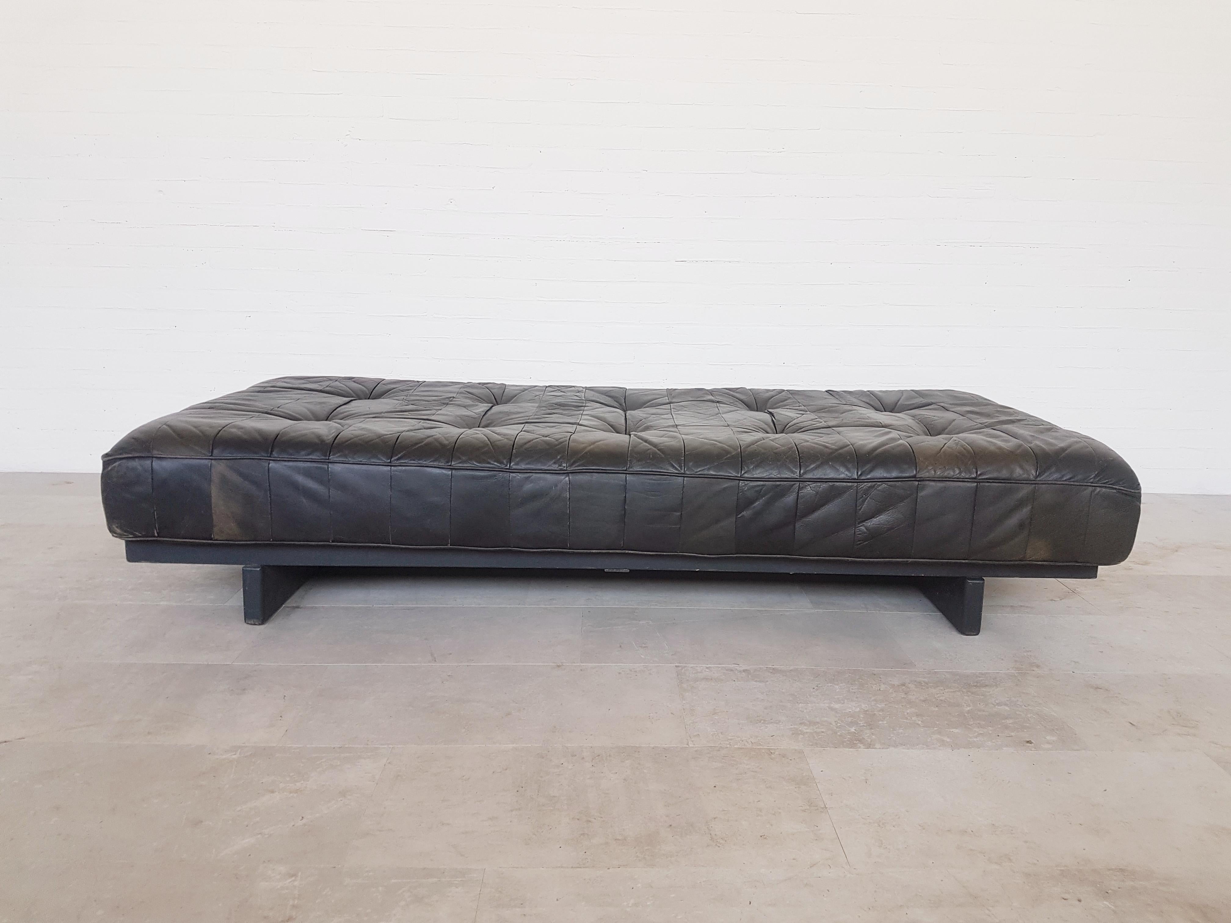 European Daybed in Patchwork Leather by De Sede Switzerland DS 80