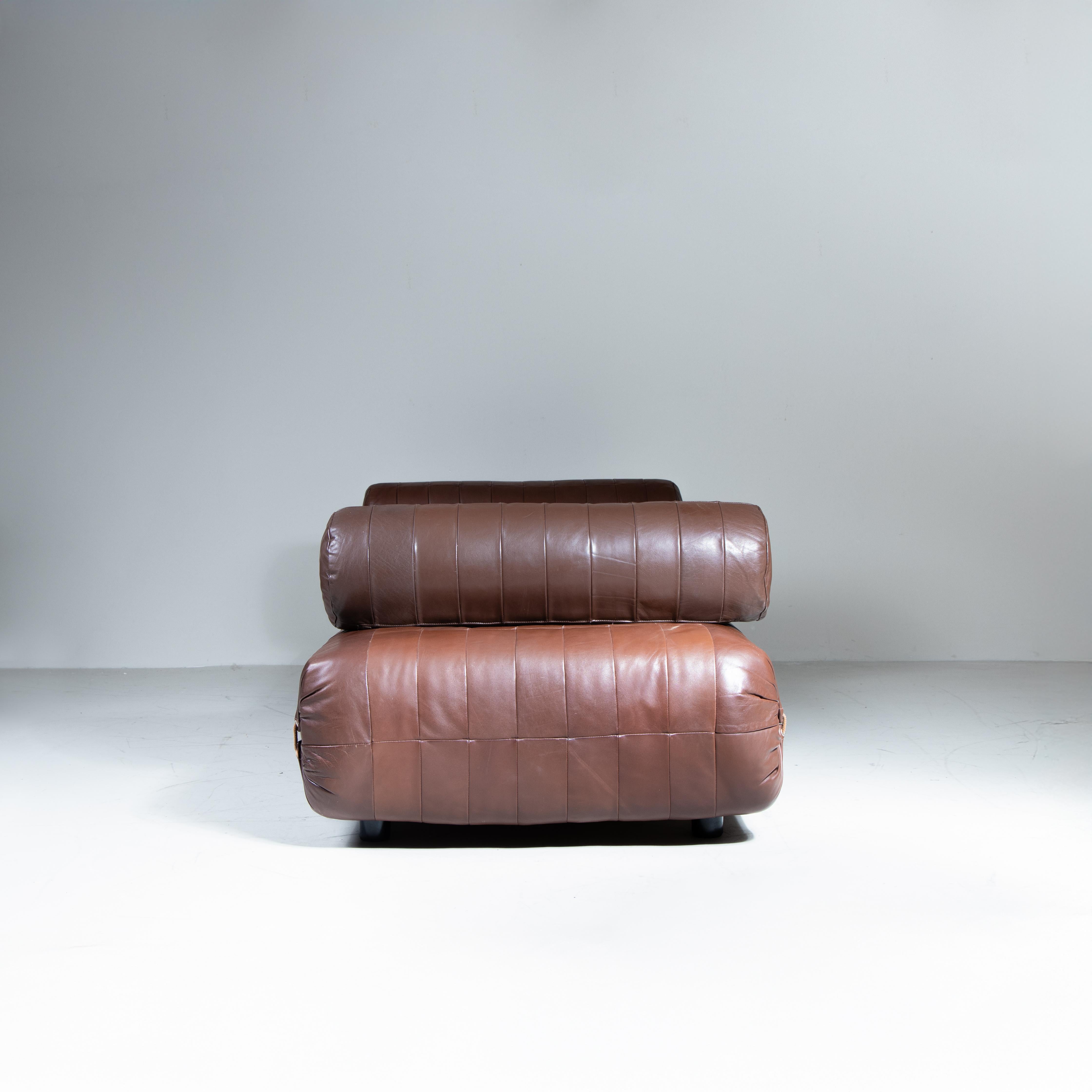 Daybed in pelle marrone, manifattura italiana, 1960 In condizioni buone in vendita a Milano, Lombardia