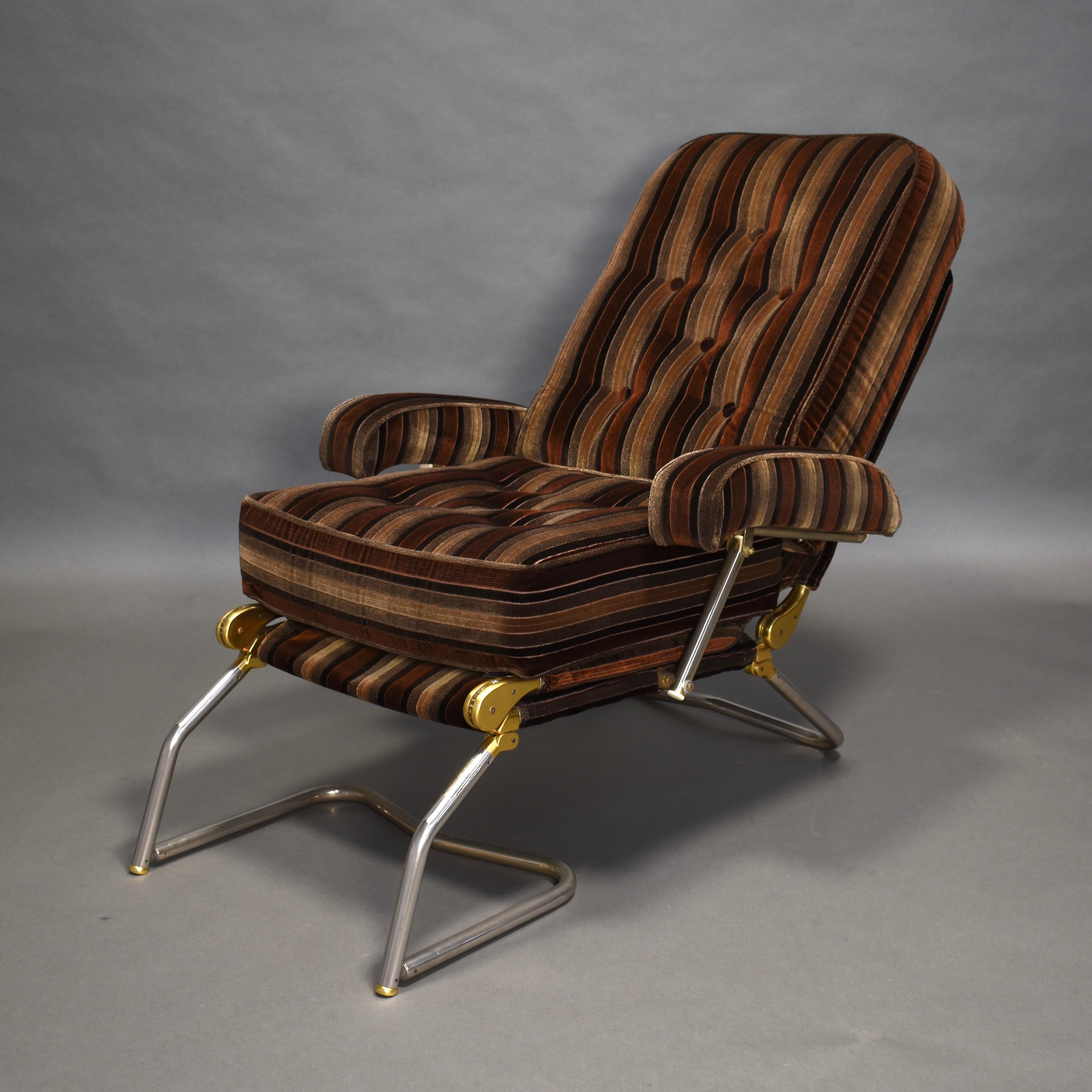 Daybed Lounge Chair by Condor Paris, Rue La Fayette, France, circa 1970 In Excellent Condition In Pijnacker, Zuid-Holland