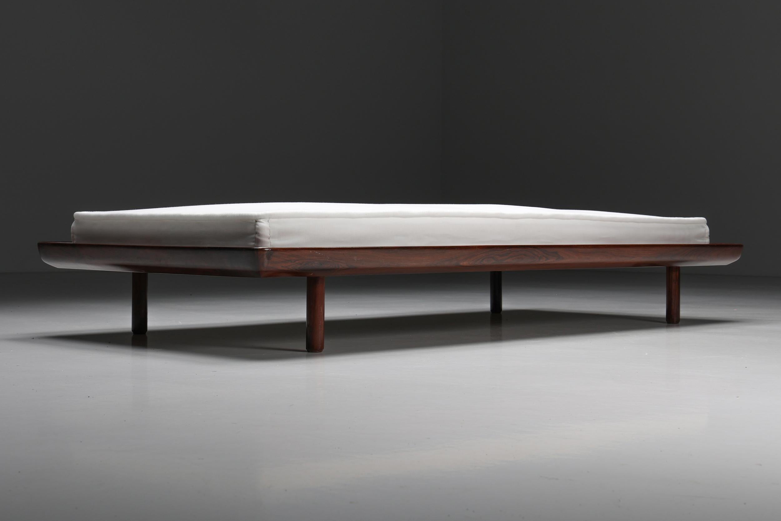 Mid-20th Century Daybed 