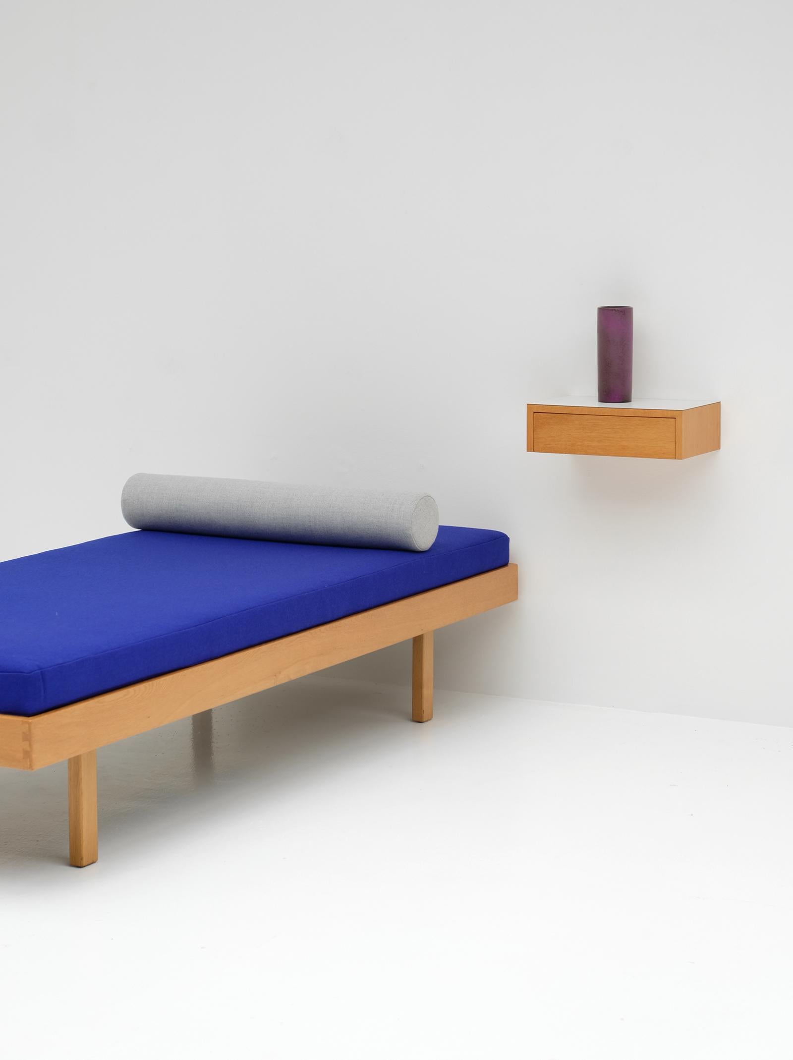 Daybed Mid-Century Modern by Jos De Mey For Sale 5