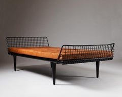 Daybed, Model “568-017” Designed by Bengt Ruda for NK, Sweden, 1950s