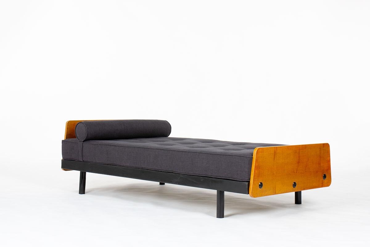 Daybed designed by Jean Prouve in the fifties
model SCAL 452
Structure in steel, side in ash, mattress covered by black cotton fabric
A bolster completes the set
Iconic model