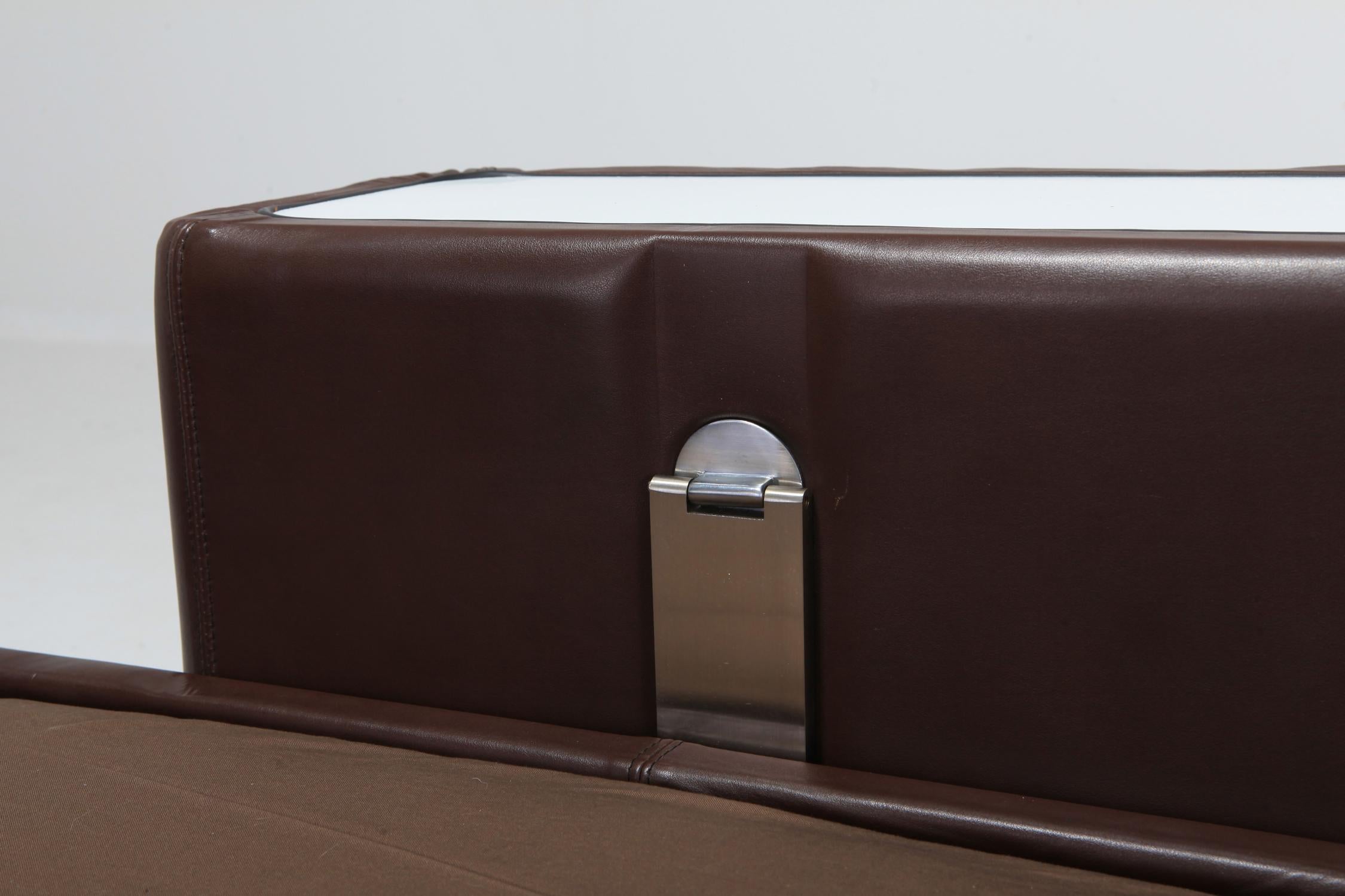 20th Century Daybed Sofa 711 by Tito Agnoli for Cinova in Brown Leather For Sale