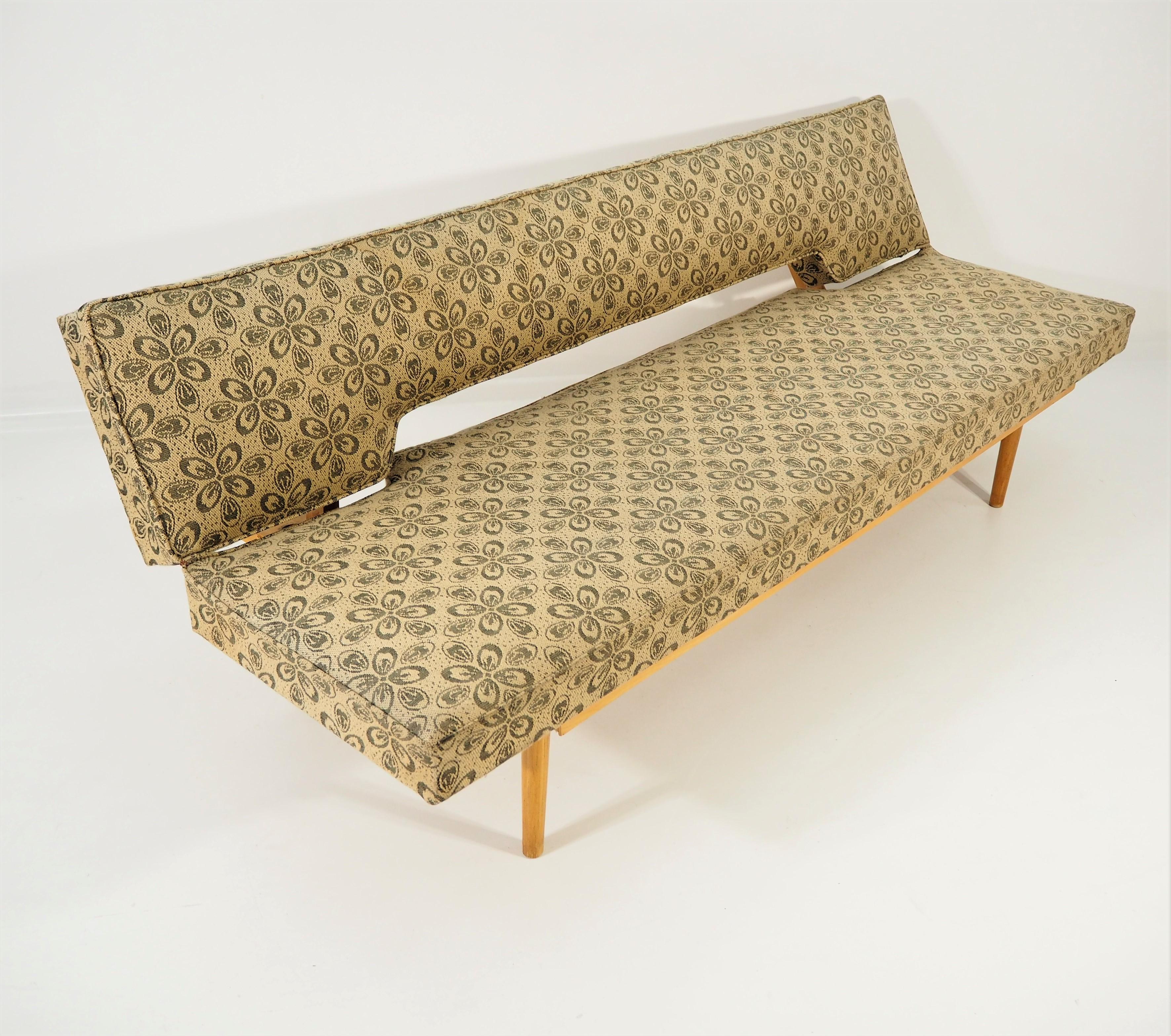 Late 20th Century Daybed Sofa by Miroslav Navratil, 1980s For Sale