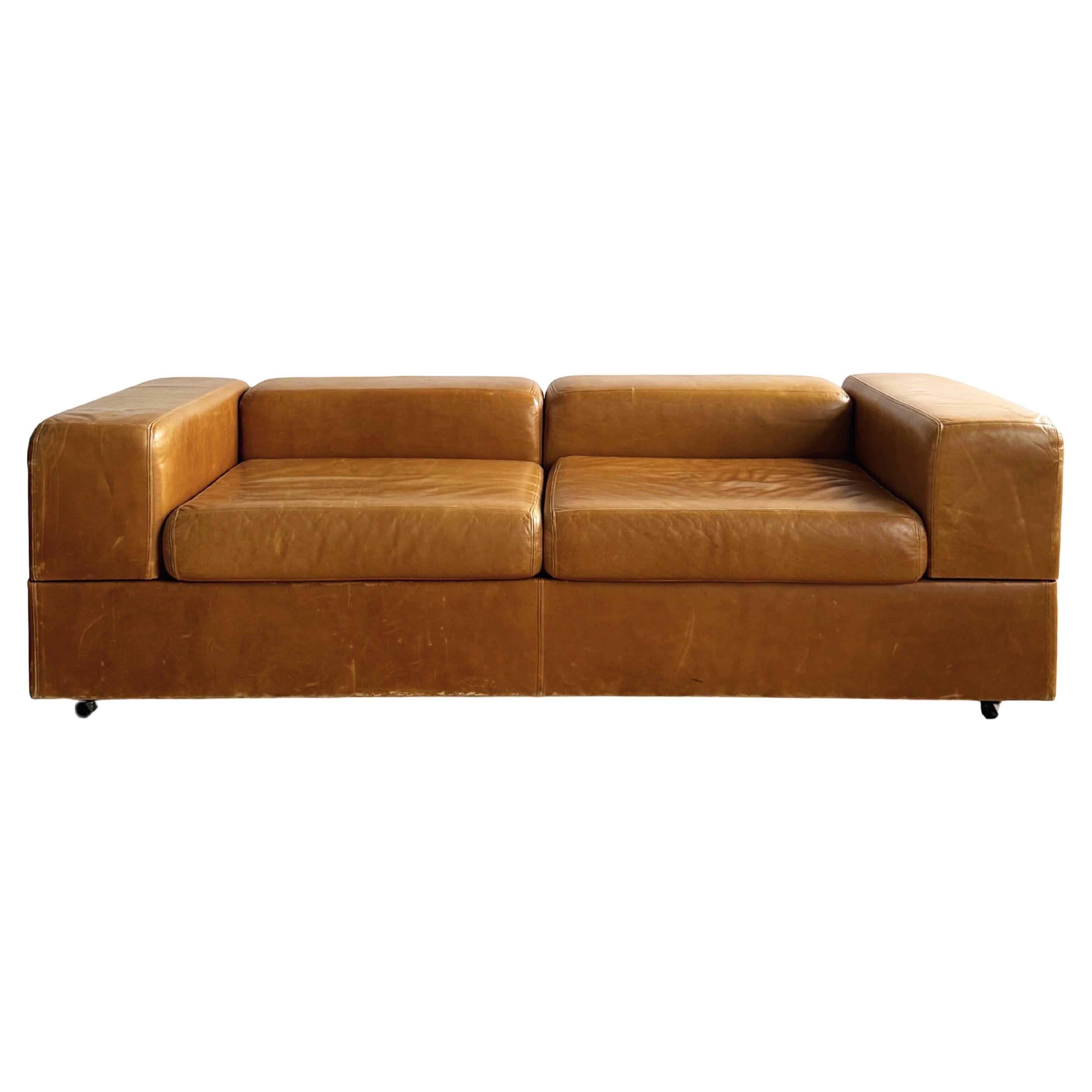 Daybed Sofa in caramel leather upholste by Tito Agnoli, Cinova, 1960s
