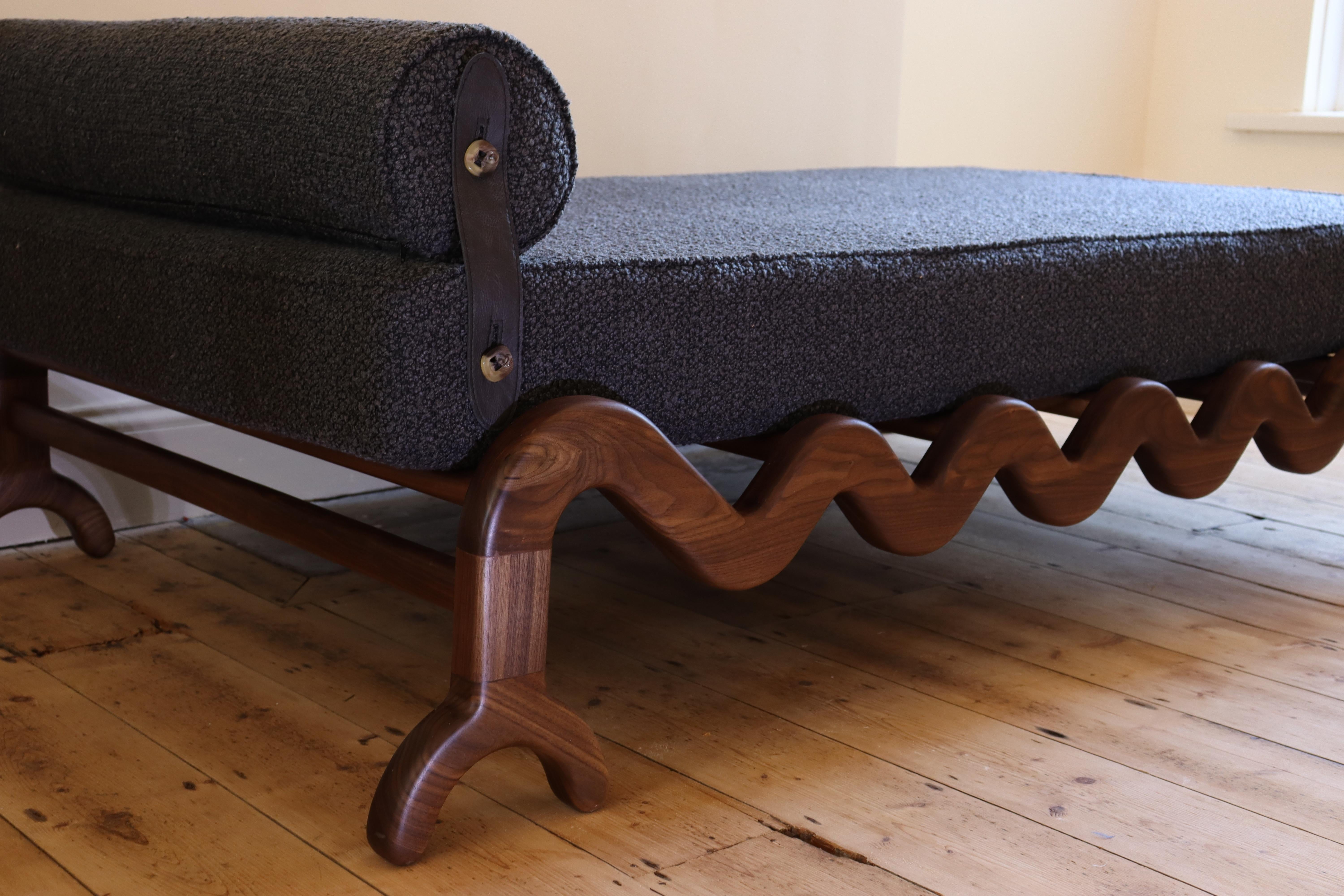Letto da giorno noce largo boucle grigio In condizioni Nuovo in vendita a Plymouth, GB