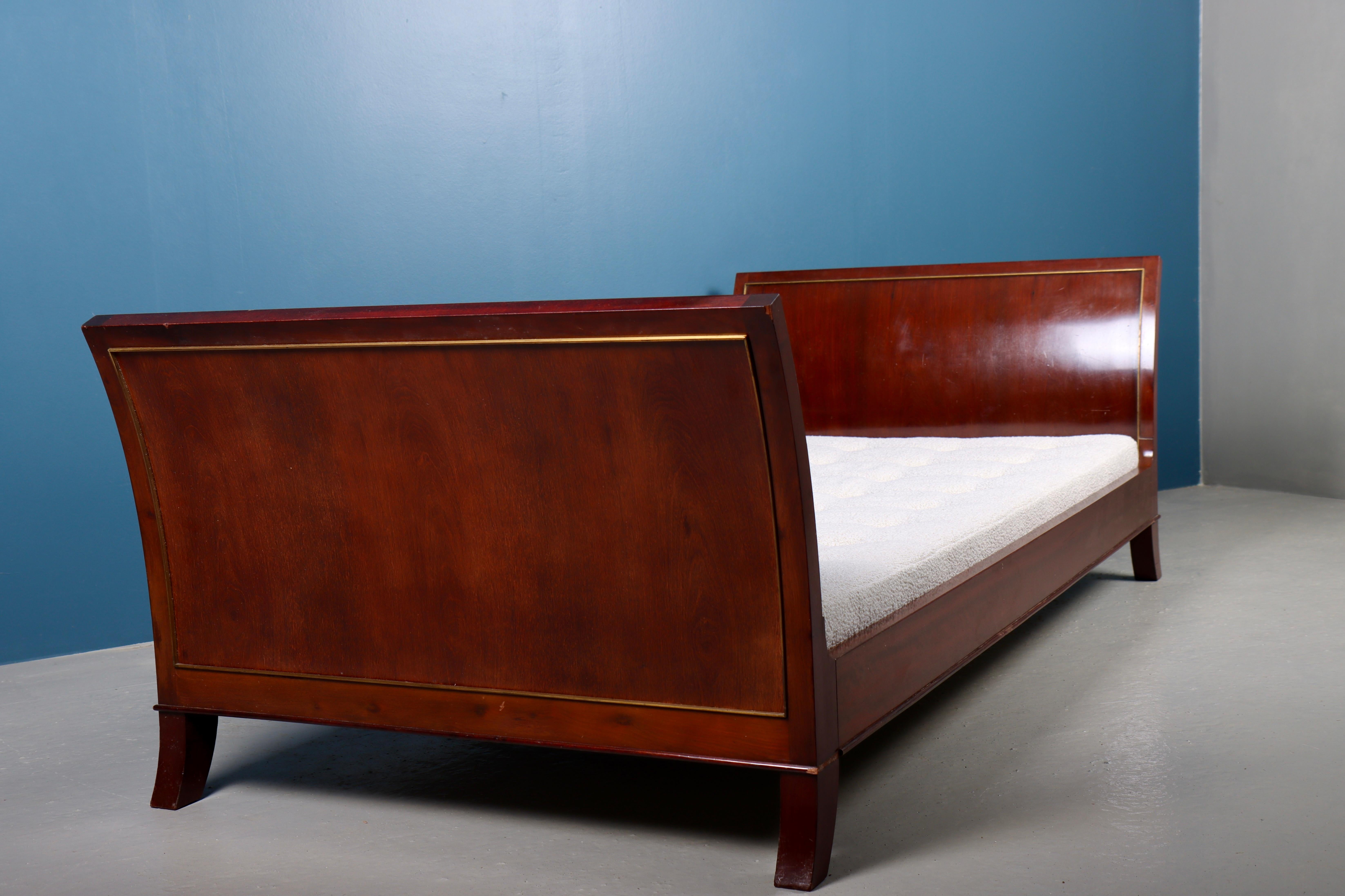 Daybed with Boucle Mattress Designed by Lysberg Hansen & Therp, 1940s 5