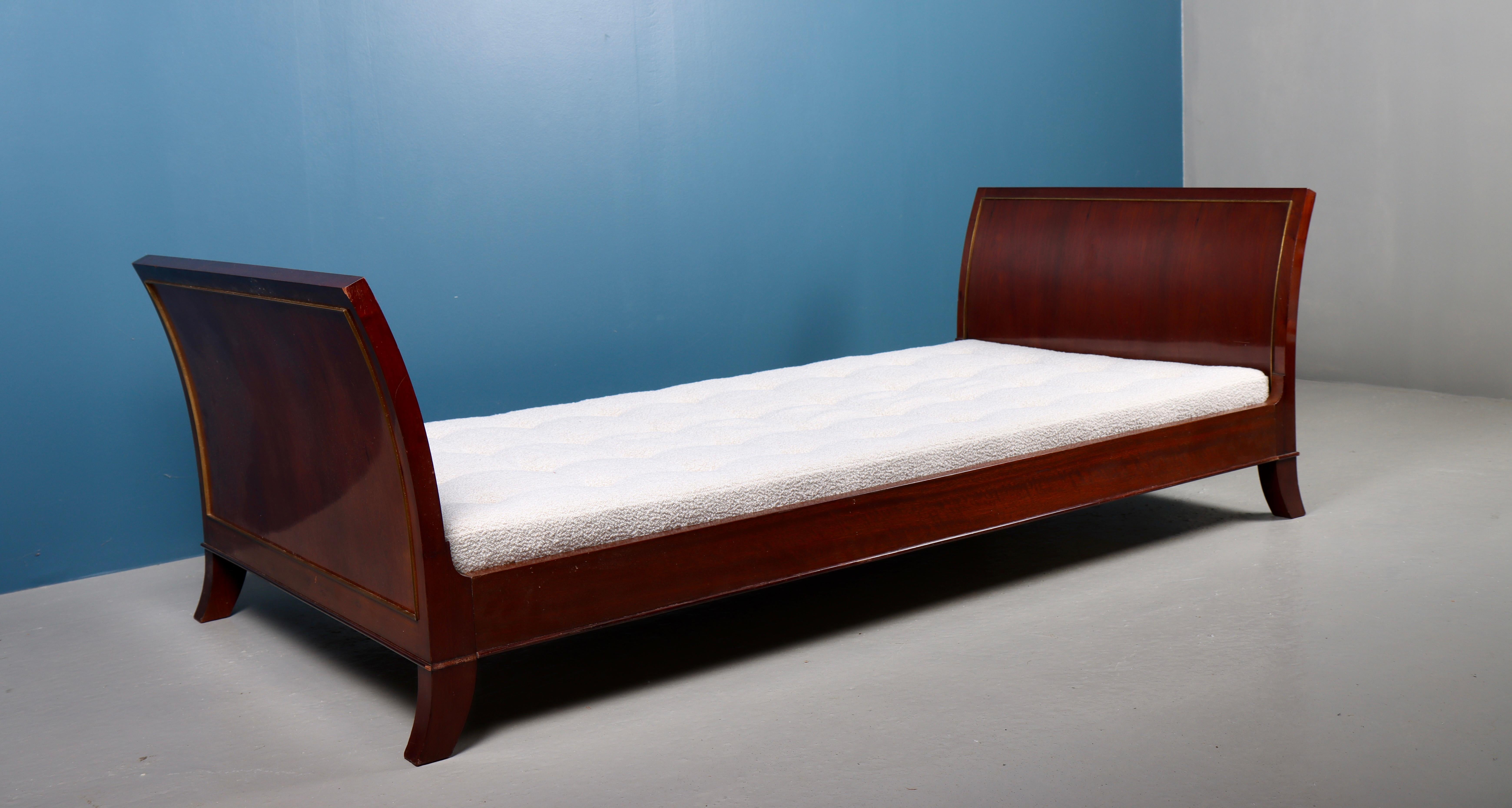 Danish Daybed with Boucle Mattress Designed by Lysberg Hansen & Therp, 1940s