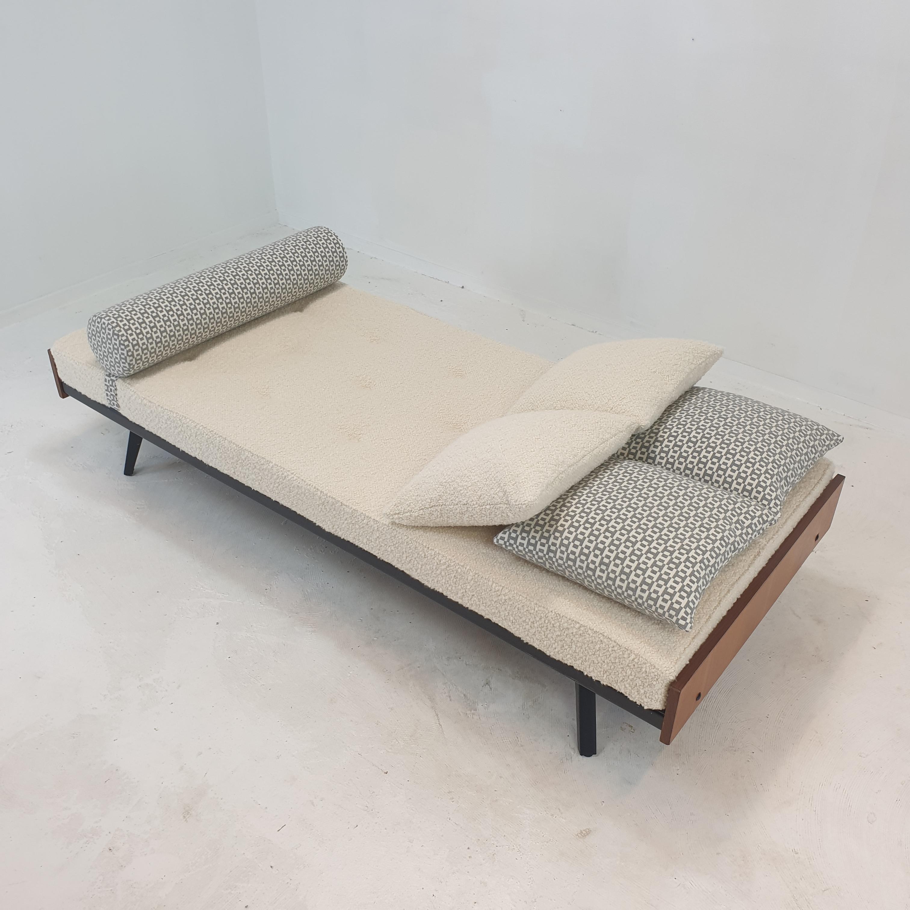 Dutch Daybed with Hermes Cushions and Bolster, 1960s For Sale
