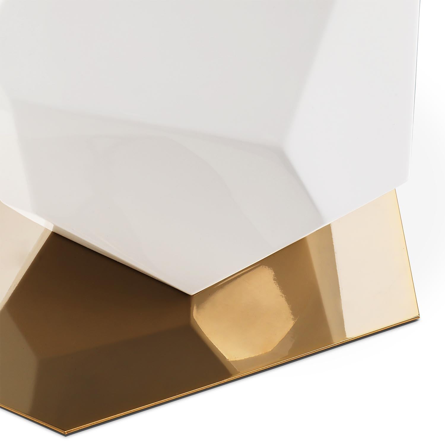 Daytona Medium White Table Lamp For Sale 2