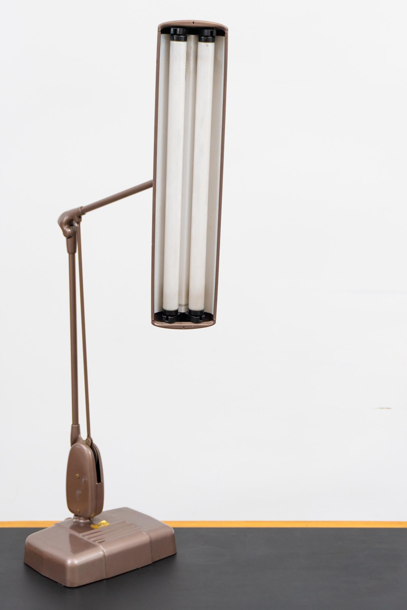 vintage dazor desk lamp