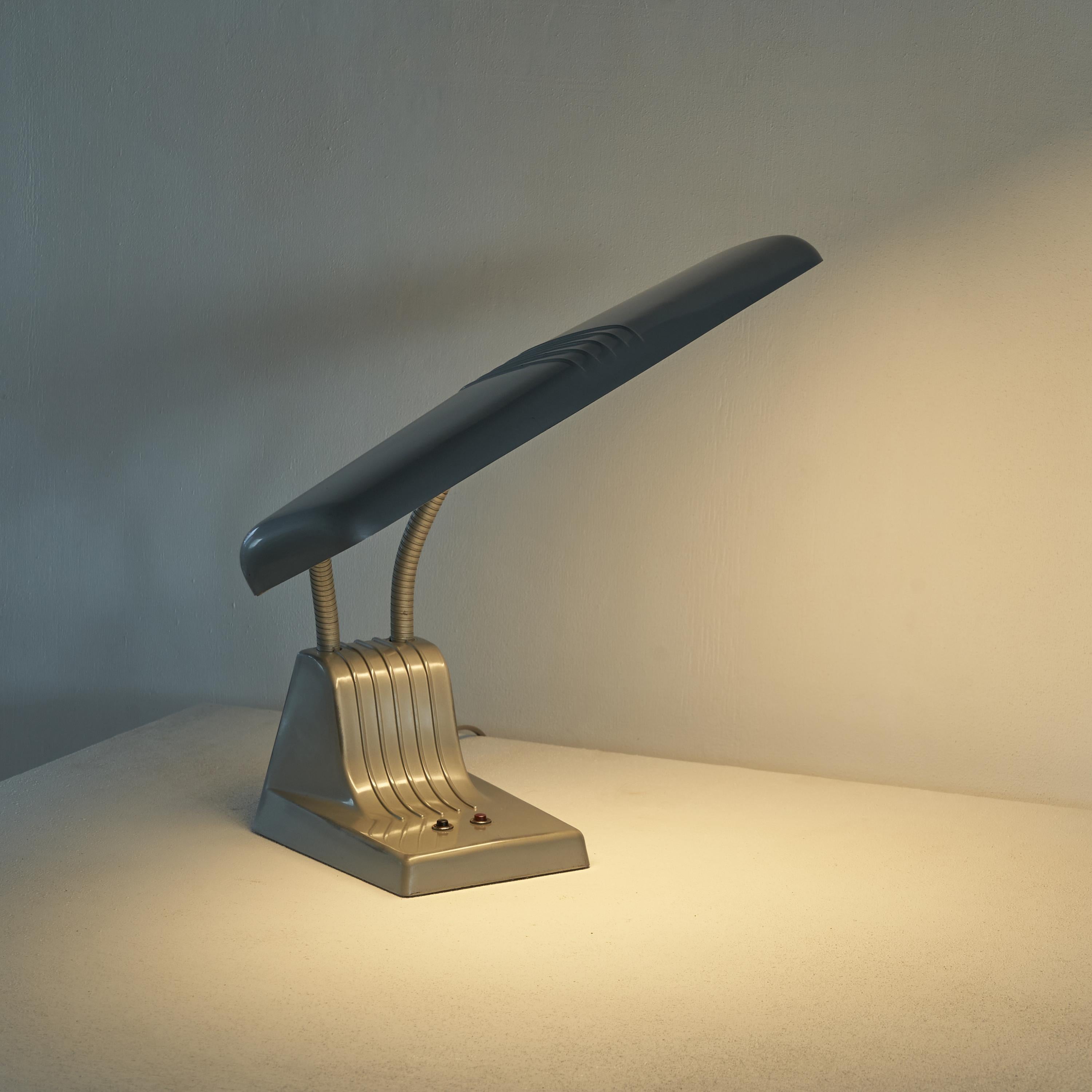 Dazor Model 1000 Industrial Desk Lamp 1950s In Good Condition For Sale In Tilburg, NL