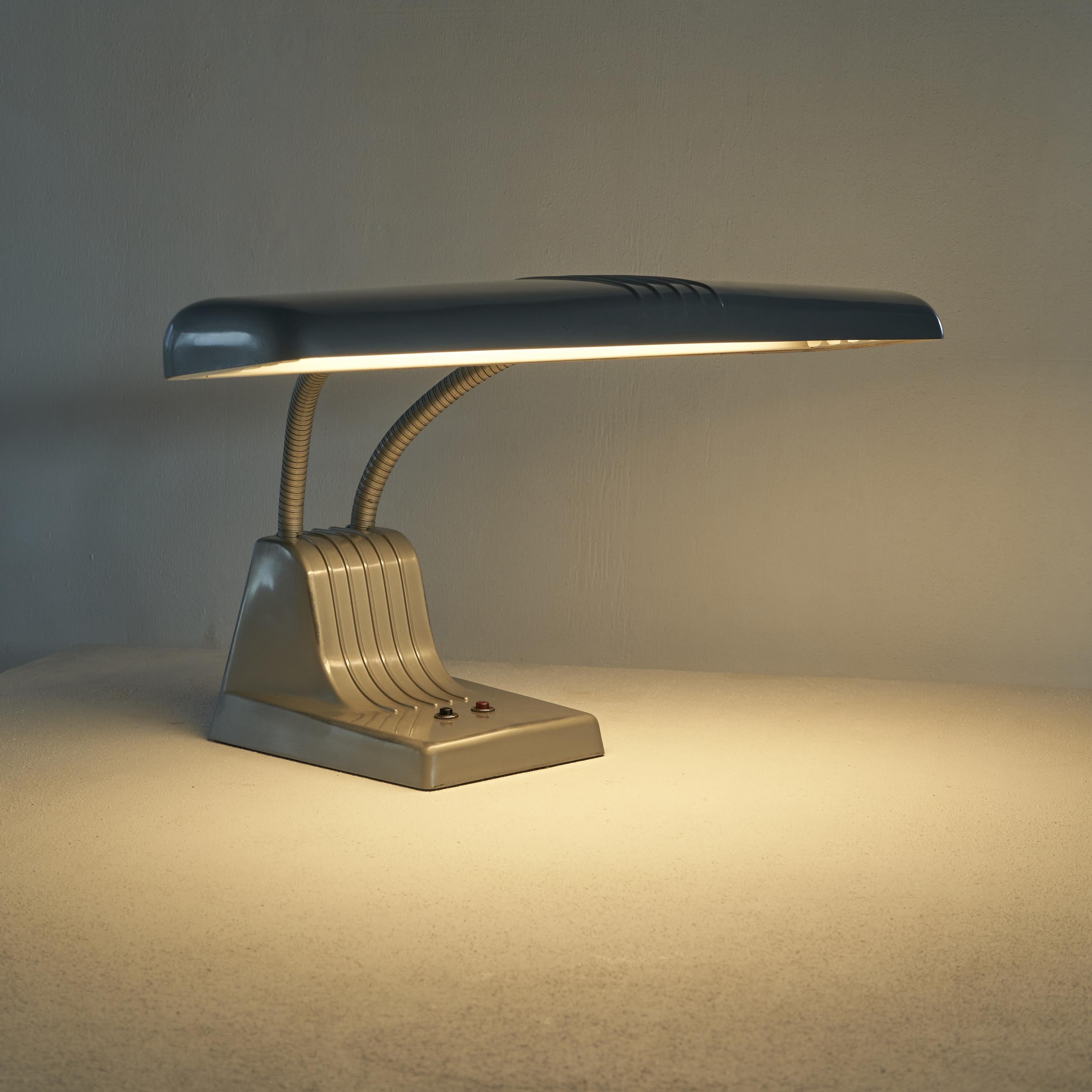 20th Century Dazor Model 1000 Industrial Desk Lamp 1950s For Sale