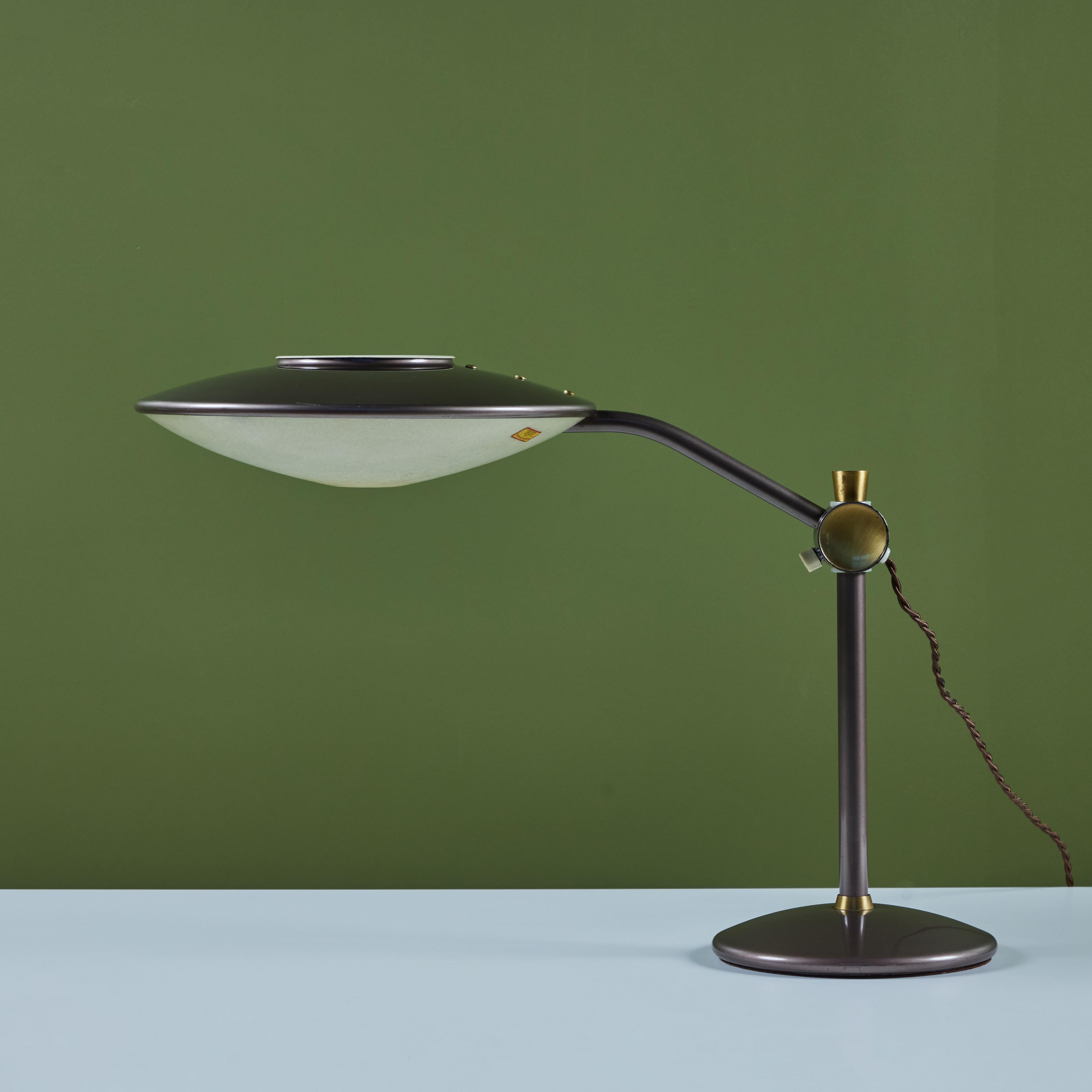 Dazor Taupe Enamel Desk Lamp with Brass Accents In Good Condition For Sale In Los Angeles, CA