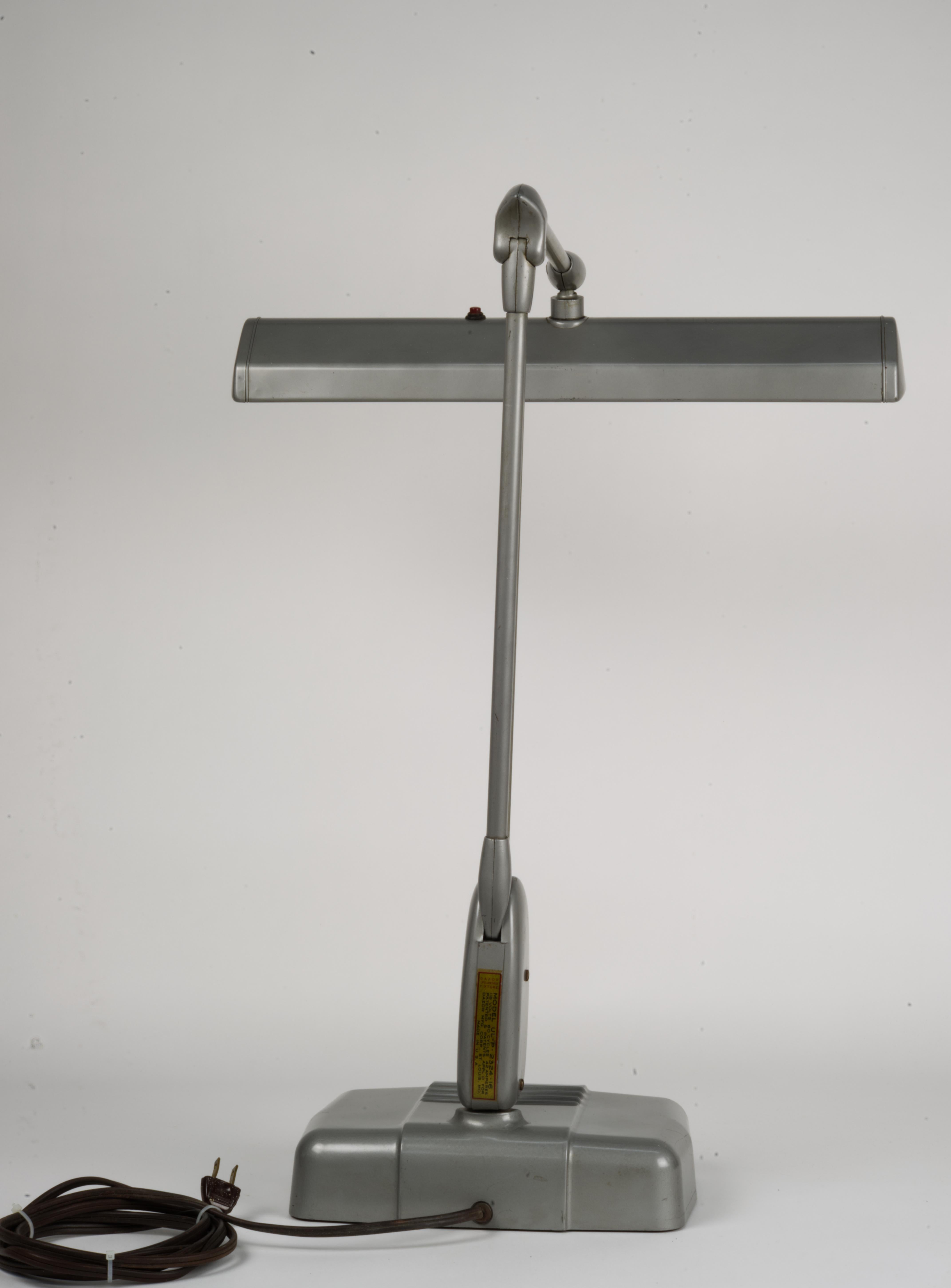 20th Century Dazor UL-P 2324-26 Industrial Floating Desk Lamp. 1950s.  For Sale