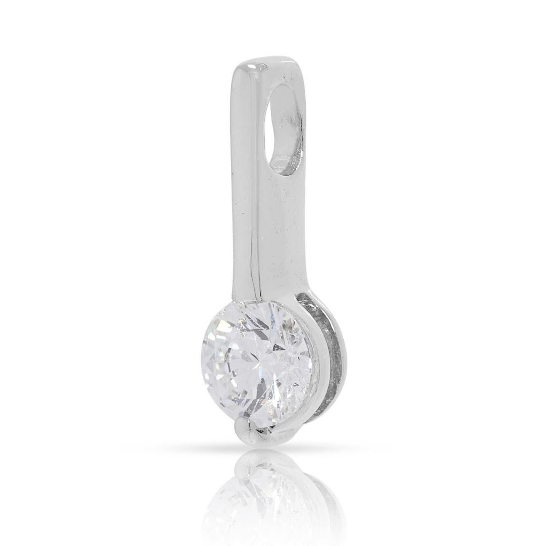 Dazzling 0.25ct Natural Diamond 18K White Gold Pendant In Excellent Condition For Sale In רמת גן, IL