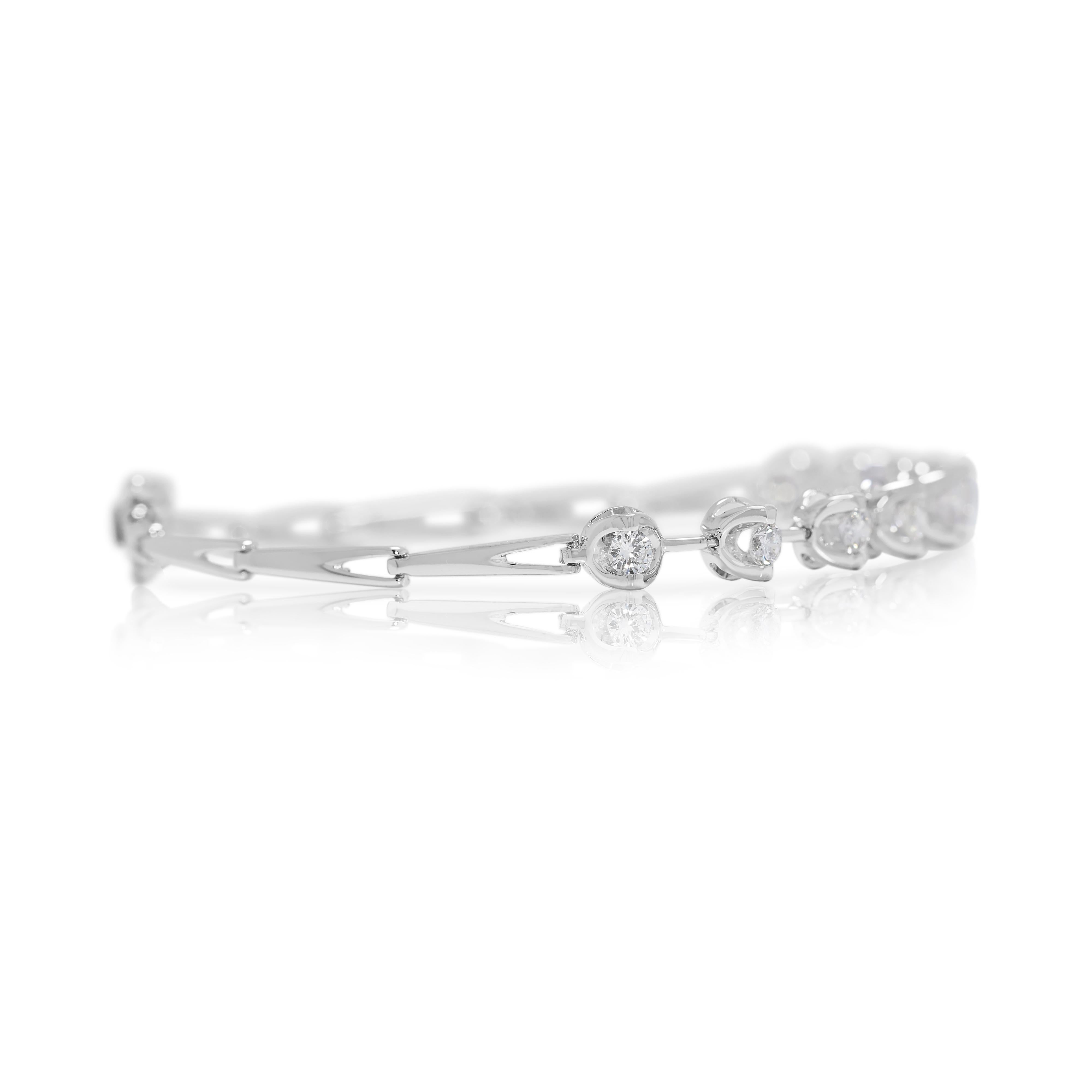 Dazzling 0.54ct Natural Diamond Bracelet in 18K White Gold In Excellent Condition For Sale In רמת גן, IL