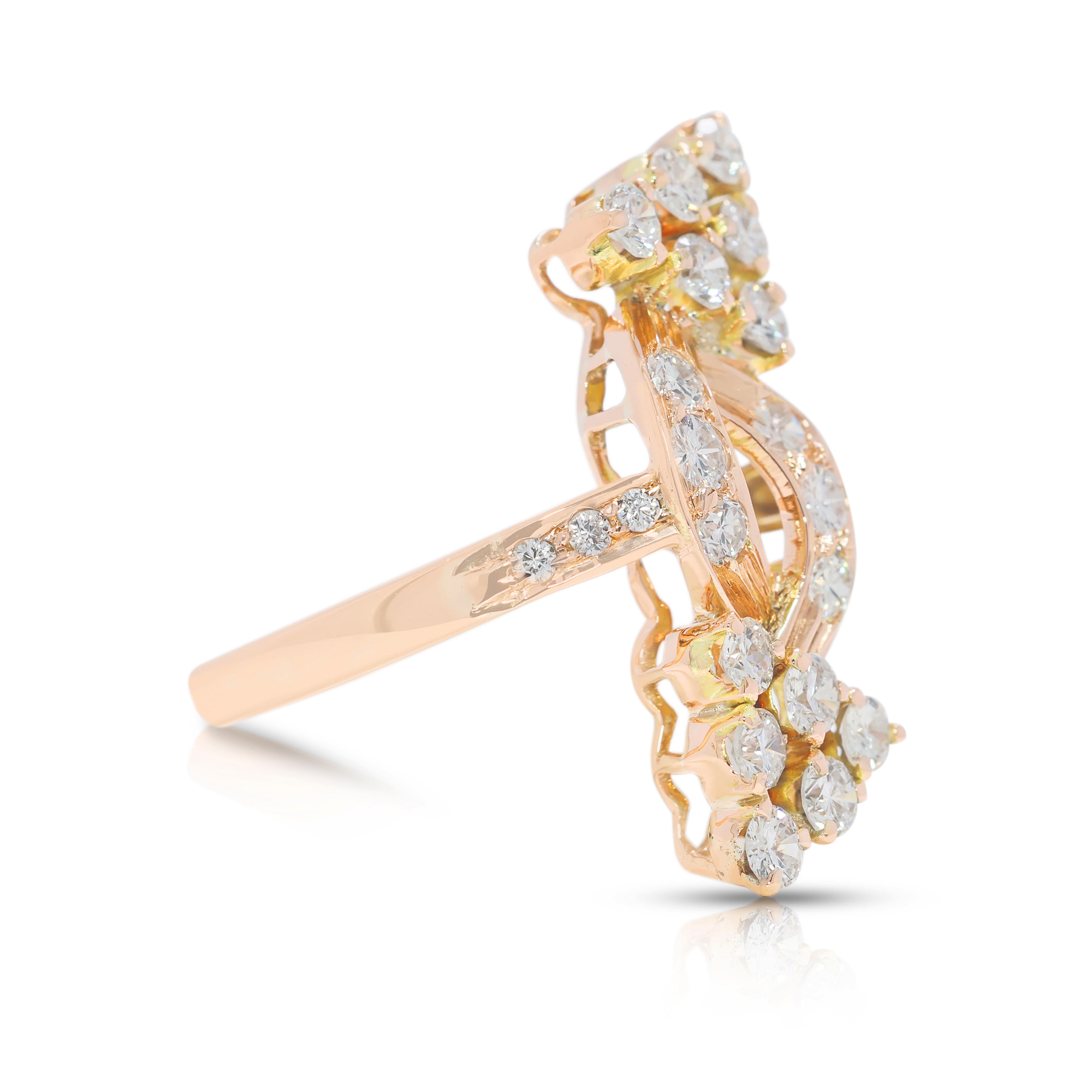 Éblouissante bague ajourée en or jaune 14 carats et diamant naturel de 0,54 carats Excellent état - En vente à רמת גן, IL