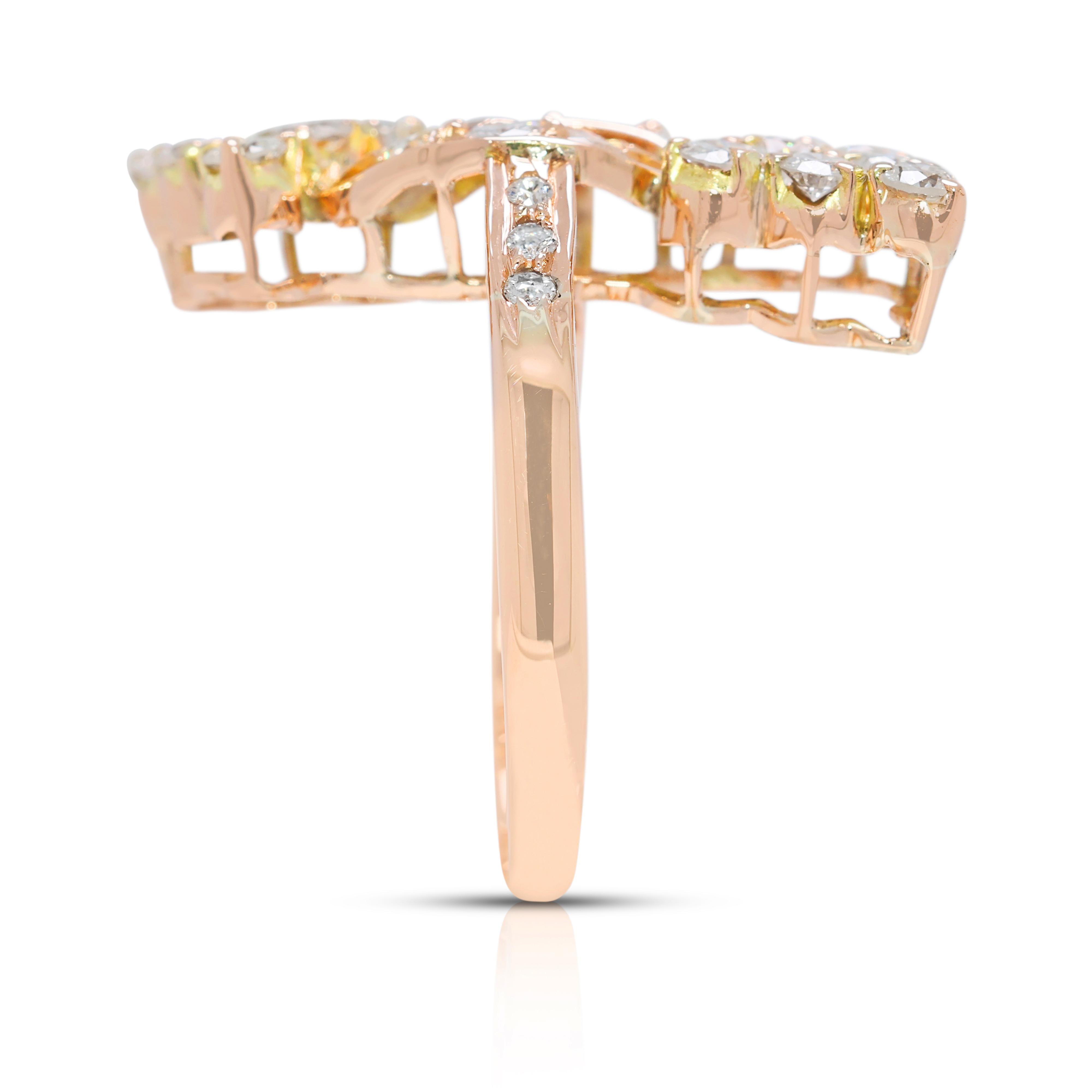 Éblouissante bague ajourée en or jaune 14 carats et diamant naturel de 0,54 carats Pour femmes en vente
