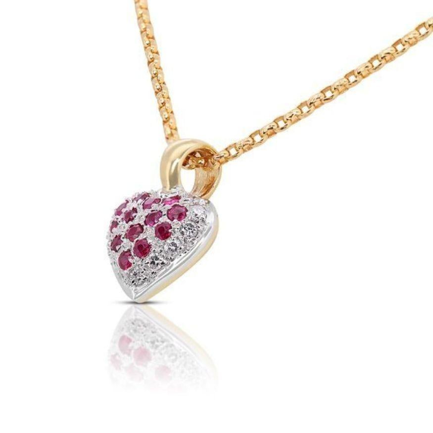 Dazzling 0.55ct Ruby & Diamond Pendant 18K Yellow Gold- Chain not included In New Condition For Sale In רמת גן, IL