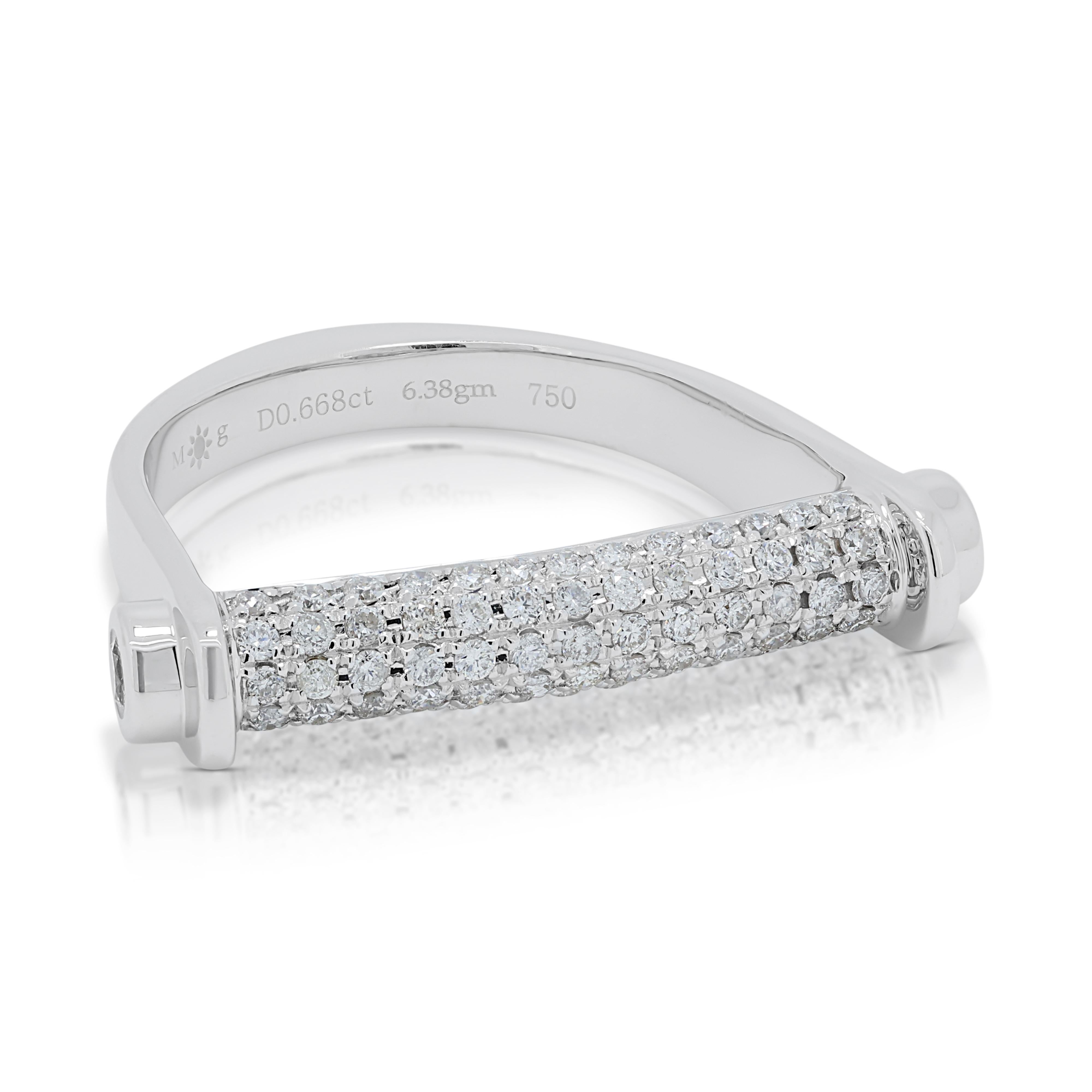 Round Cut Dazzling 0.66ct Diamonds Ring in 18K White Gold For Sale